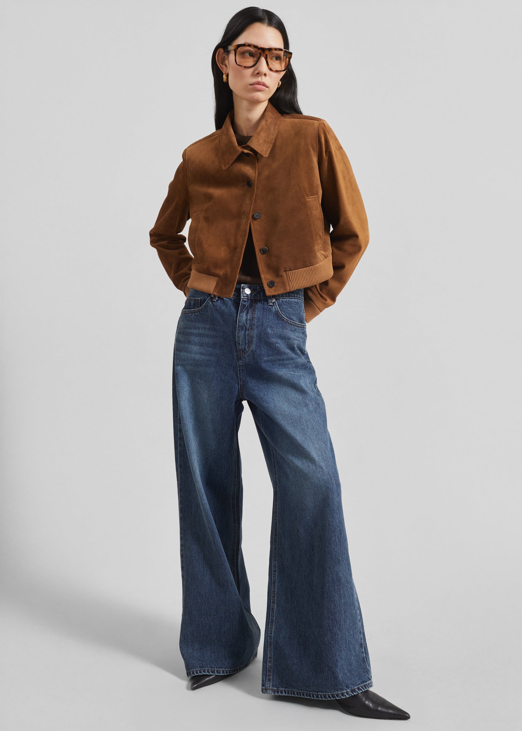 Shop the look image for Larvik Wide Jeans - Medium Wash
