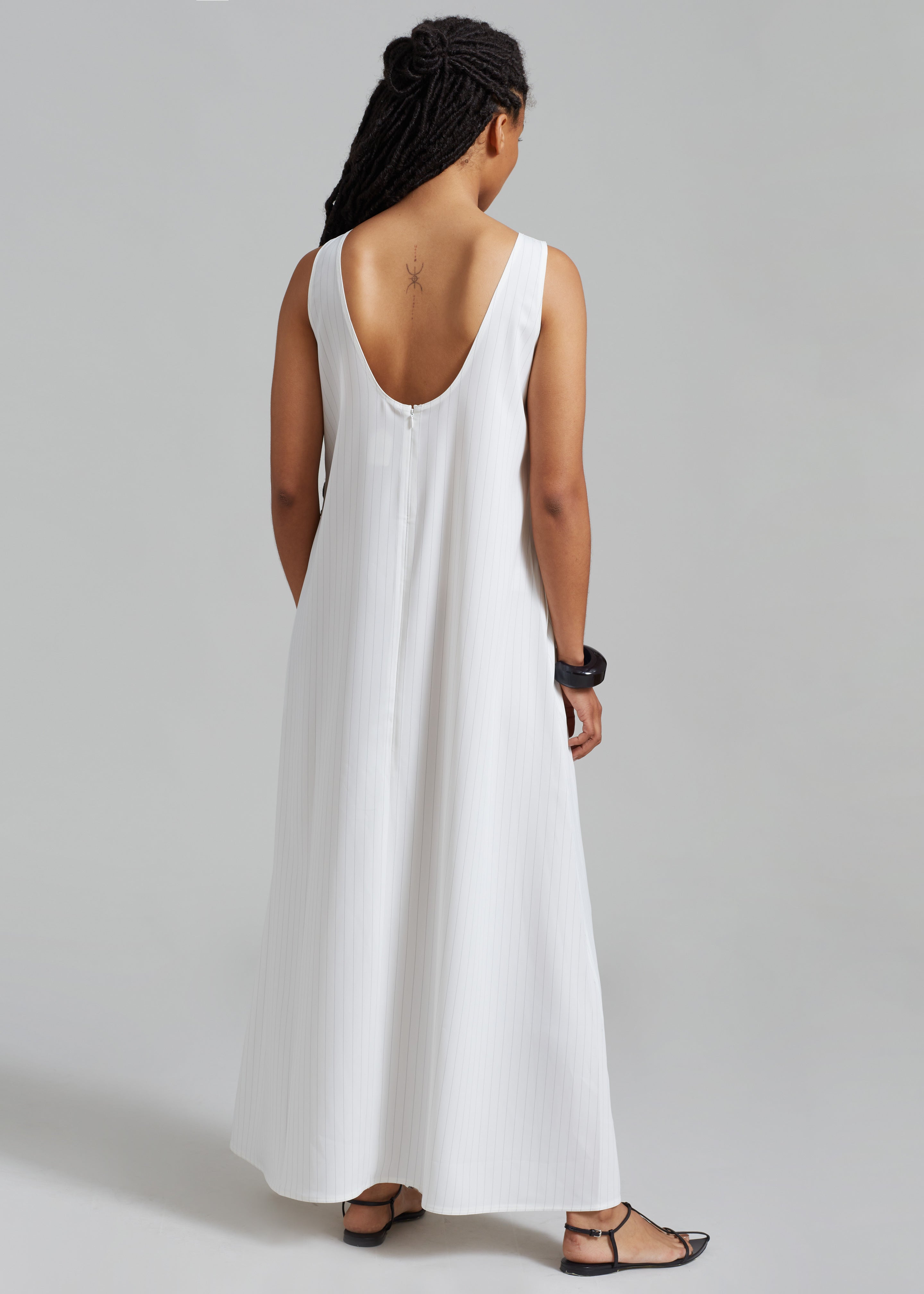 Laurel Sleeveless Maxi Dress - White Pinstripe - 8
