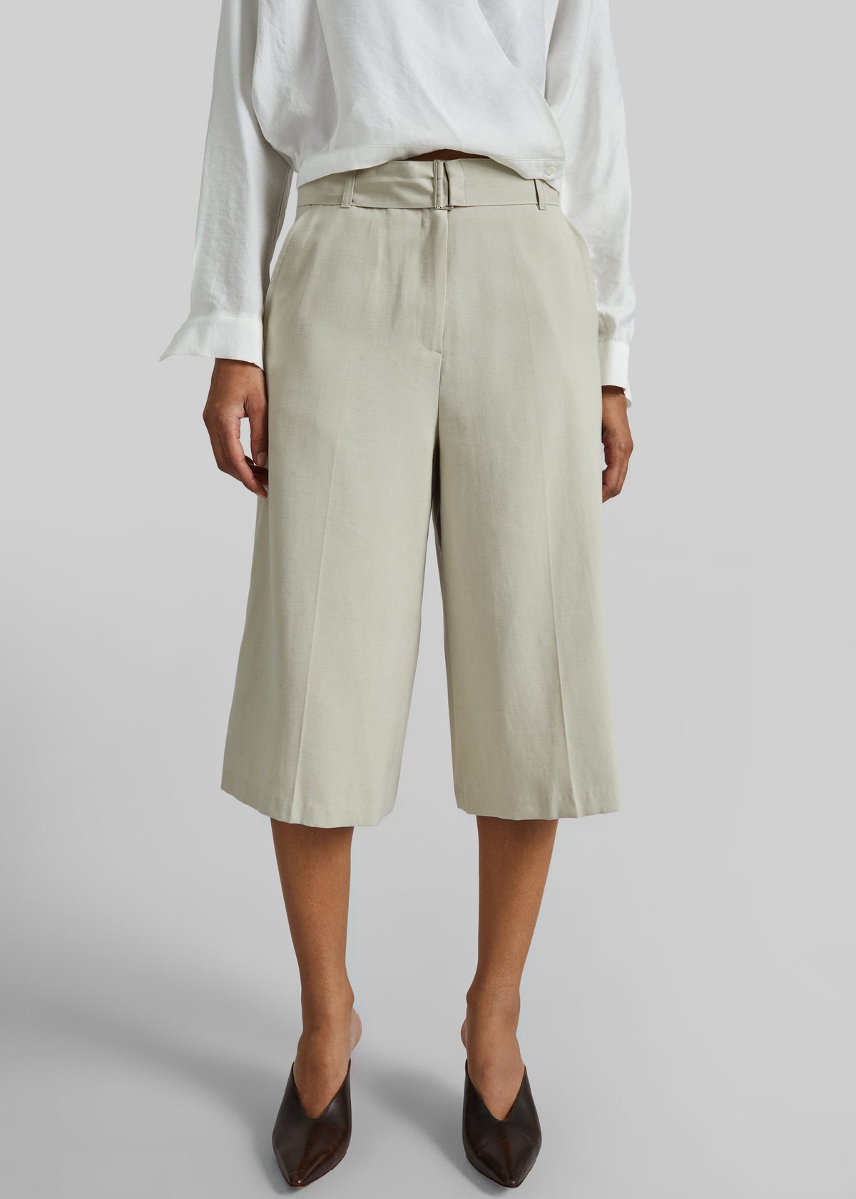 Lavre Belted Bermuda Shorts - Beige Melange - 3