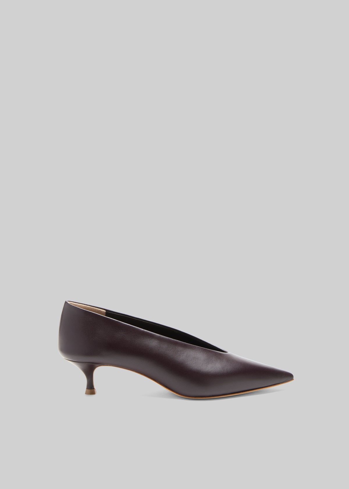 Le Monde Beryl Babouche Kitten Heels - Matte Plum