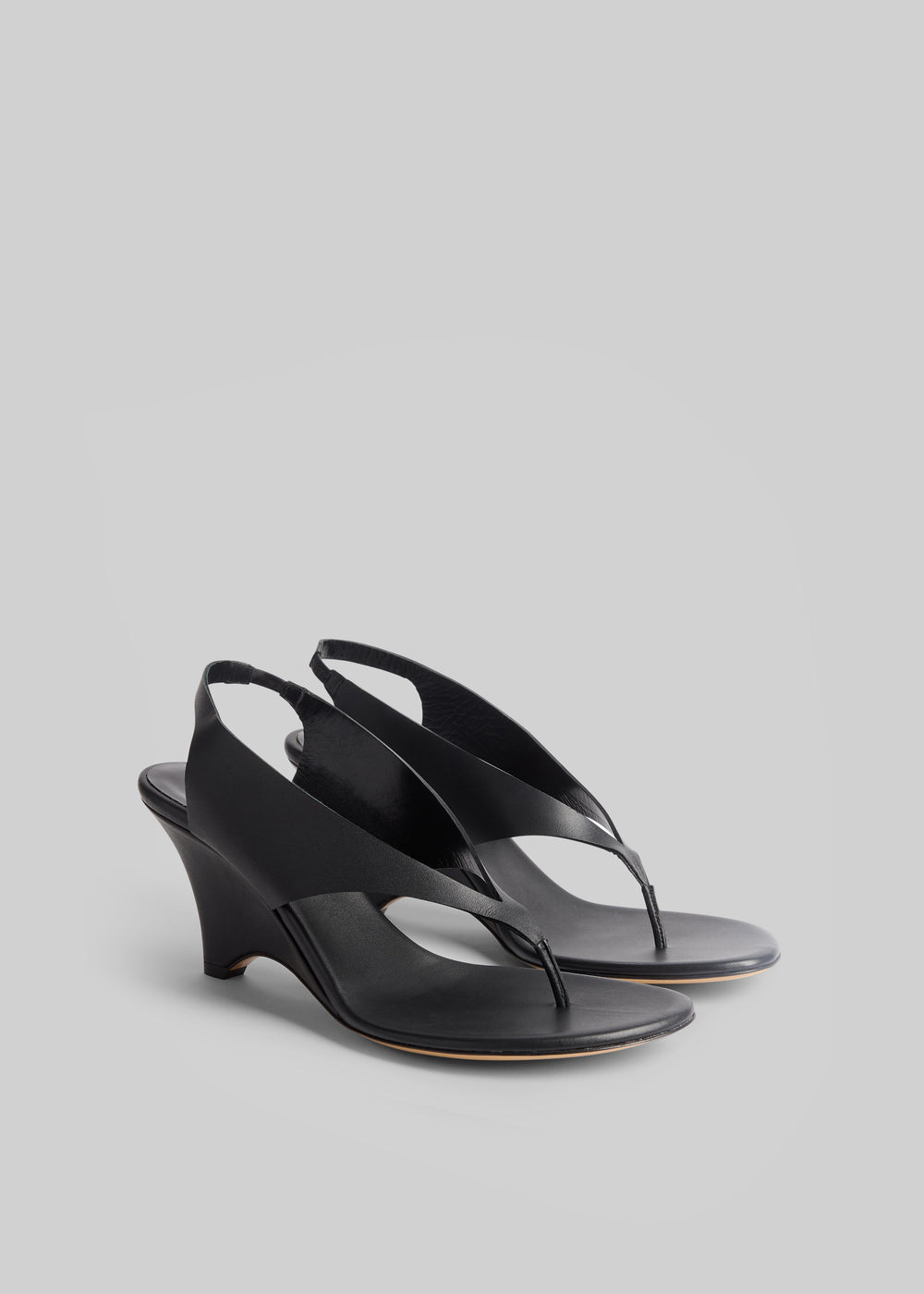 Le Monde Beryl Langley Thong Wedges - Black