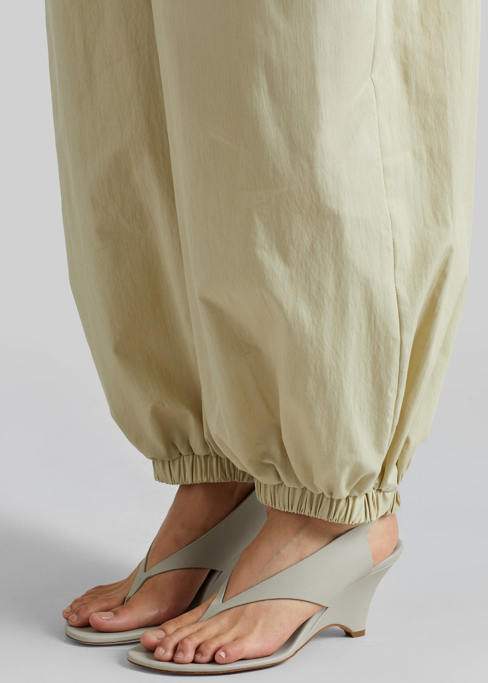 Le Monde Beryl Langley Thong Wedges - New Pearl - 1