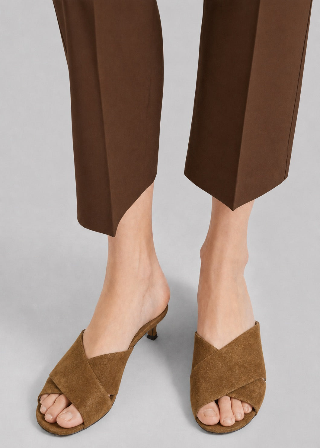 Le Monde Beryl Luca Kitten Heels - Taupe - 5
