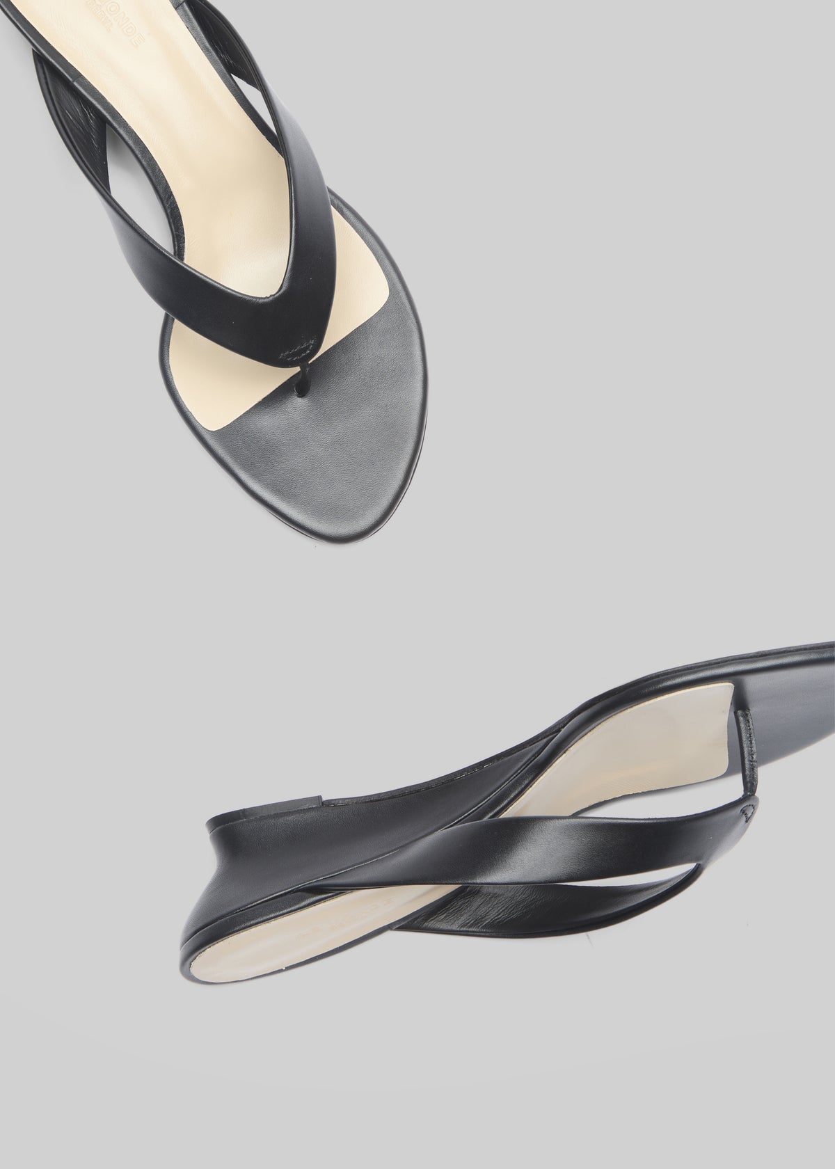Le Monde Beryl Micro Wedges Thong - Black - 1
