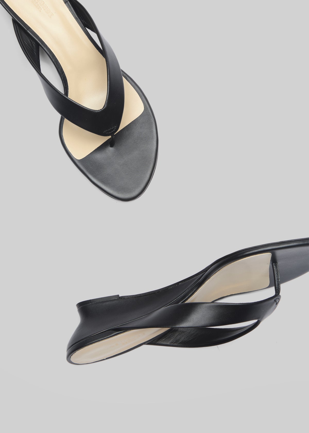 Le Monde Beryl Micro Wedges Thong - Black - 1