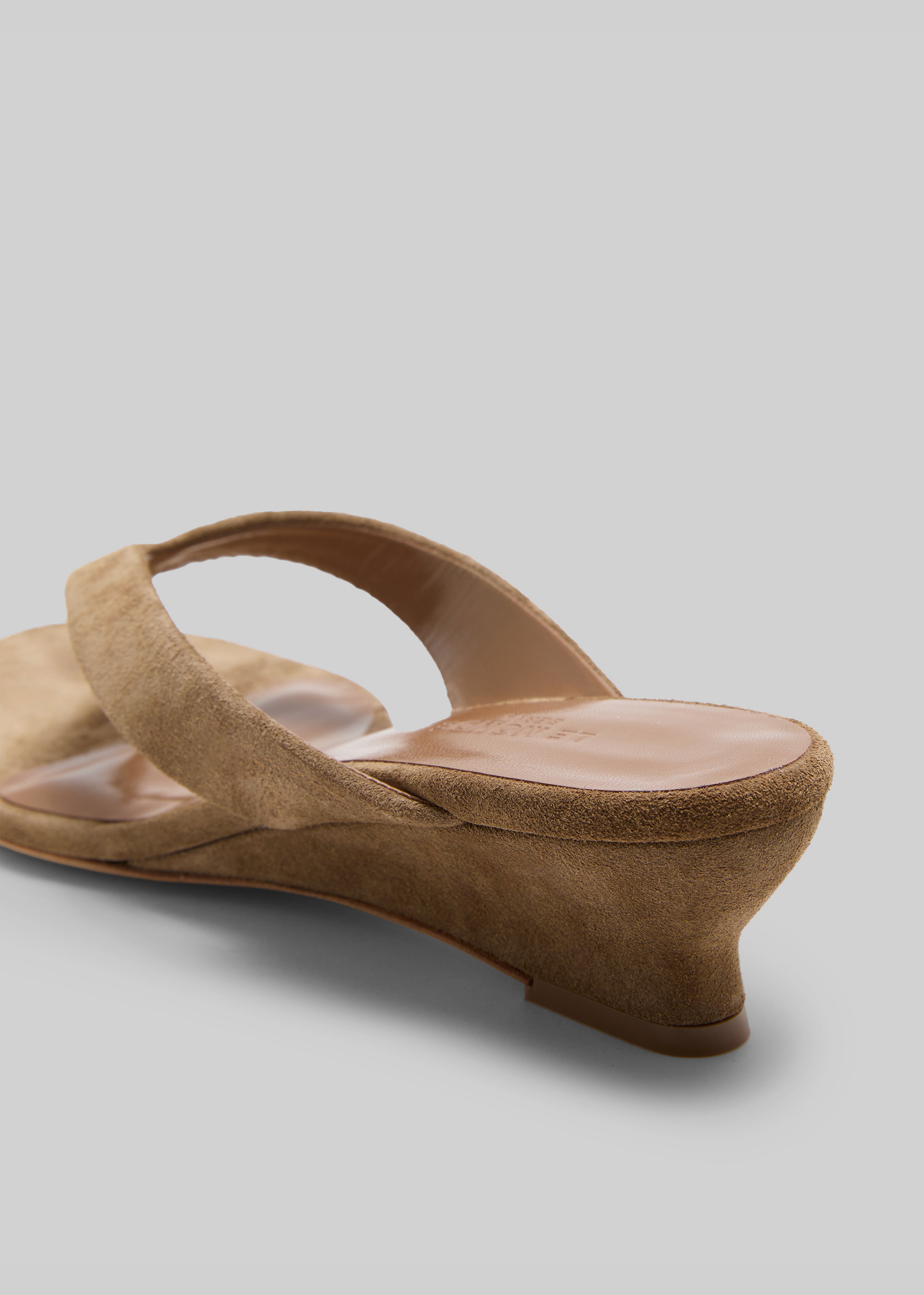 Le Monde Beryl Micro Wedges Thong - Taupe – The Frankie Shop
