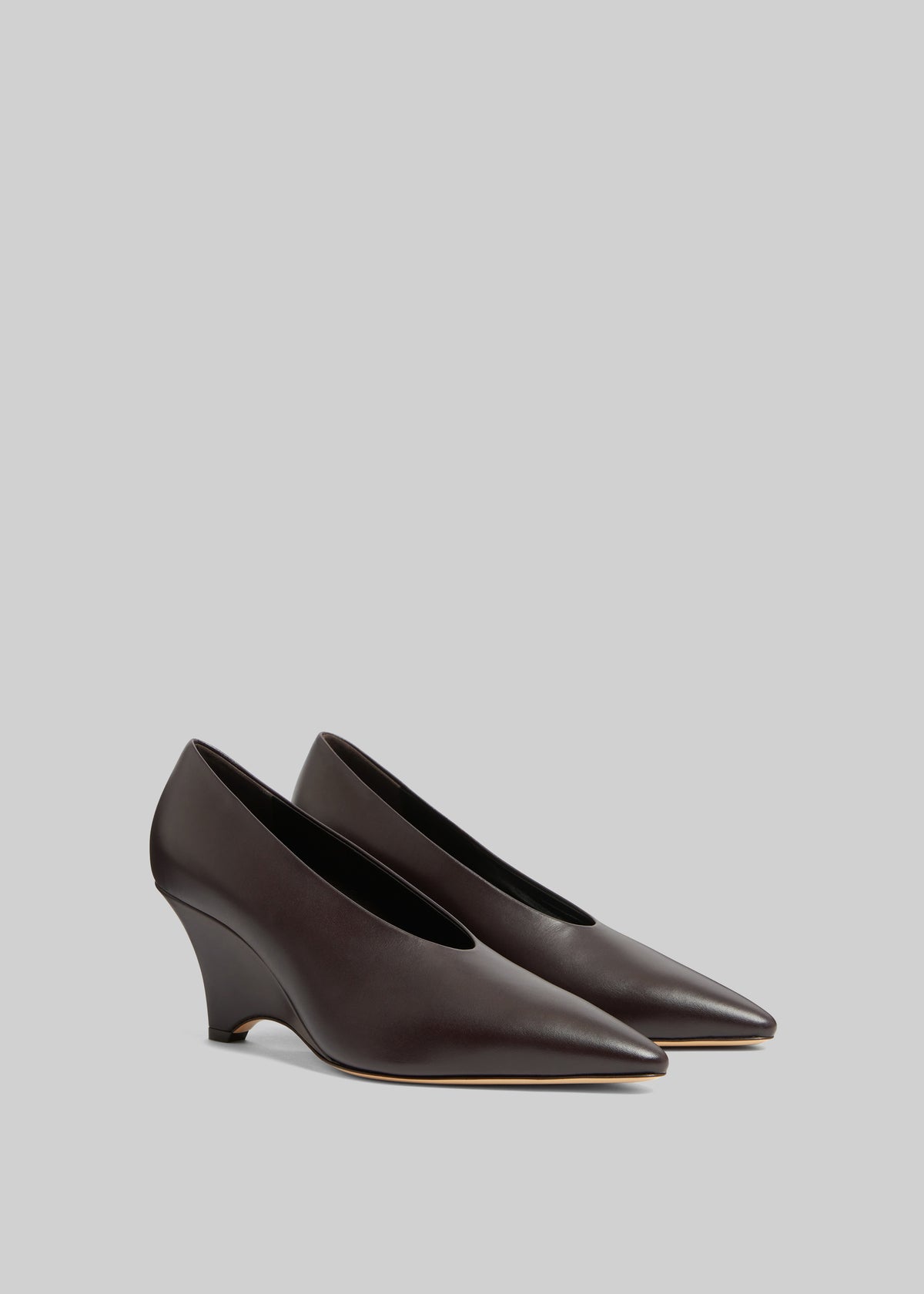 Le Monde Beryl Victoria Decolette Wedges - Plum - 1