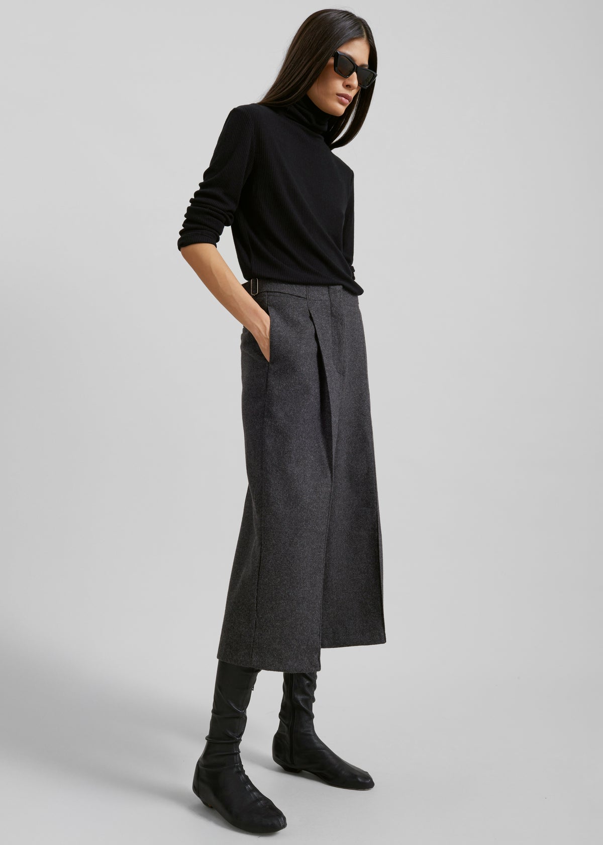 Leher Tailored Wool Culottes - Charcoal - 6