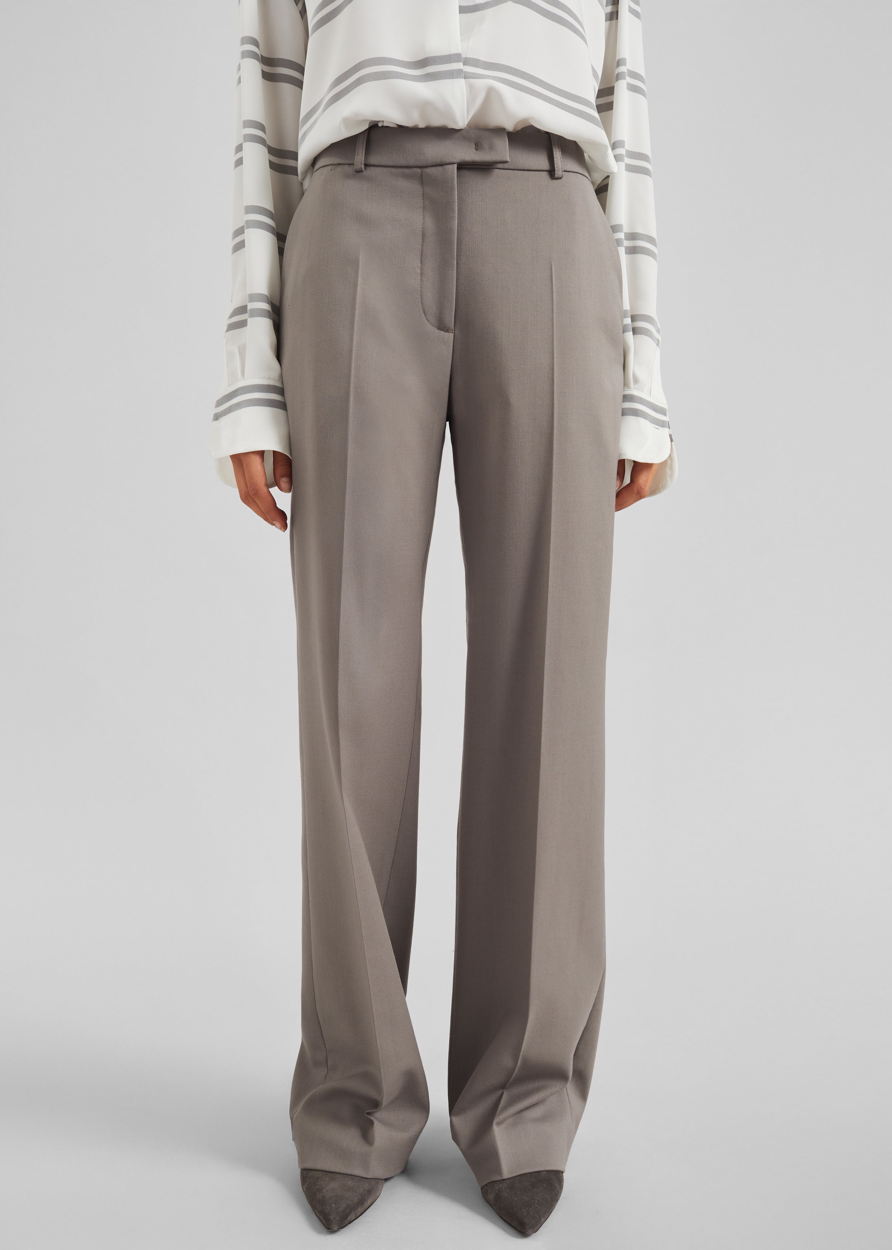 Lenora Straight Trousers - Taupe – The Frankie Shop