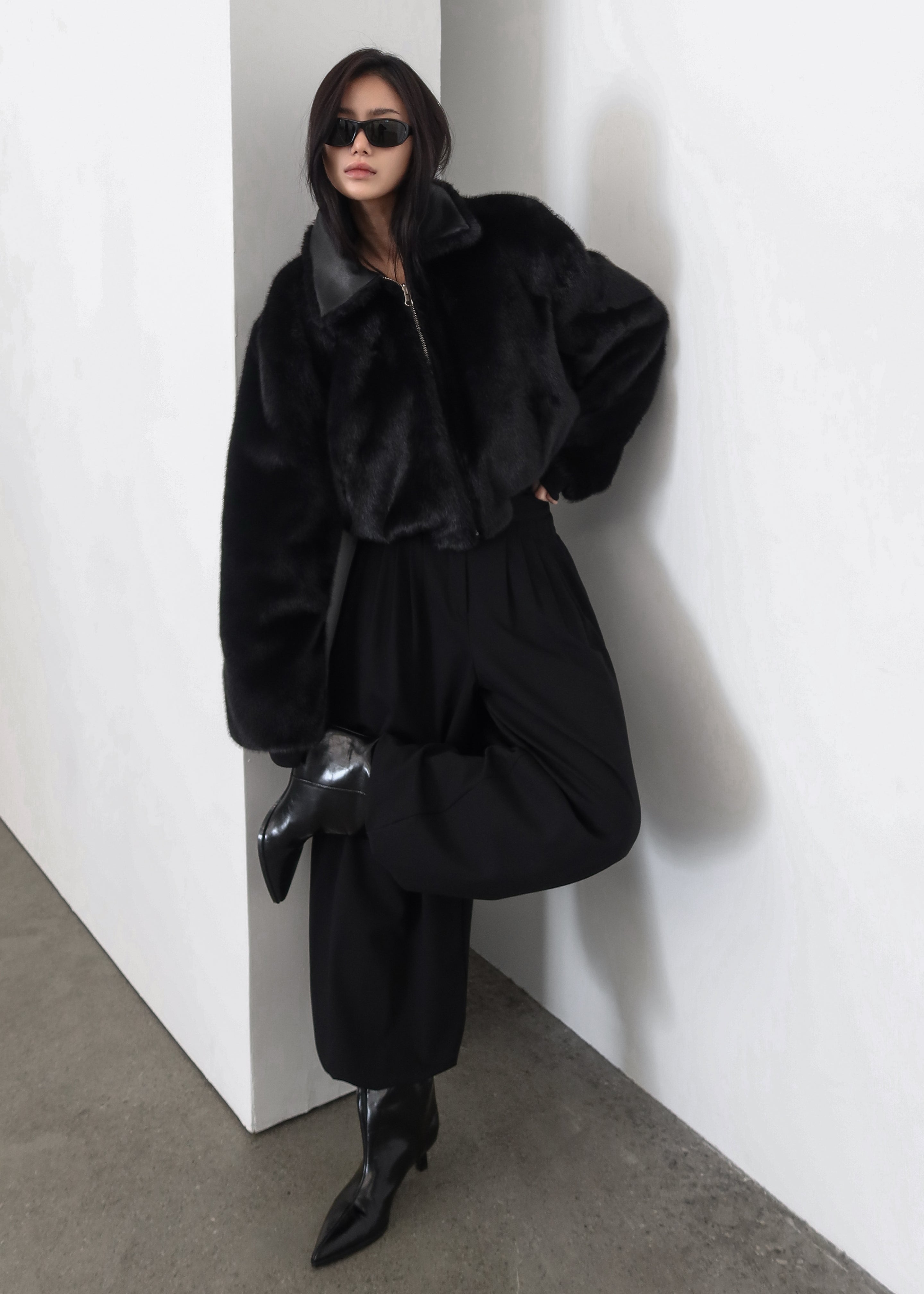 Leoben Reversible Bomber Jacket - Black – The Frankie Shop