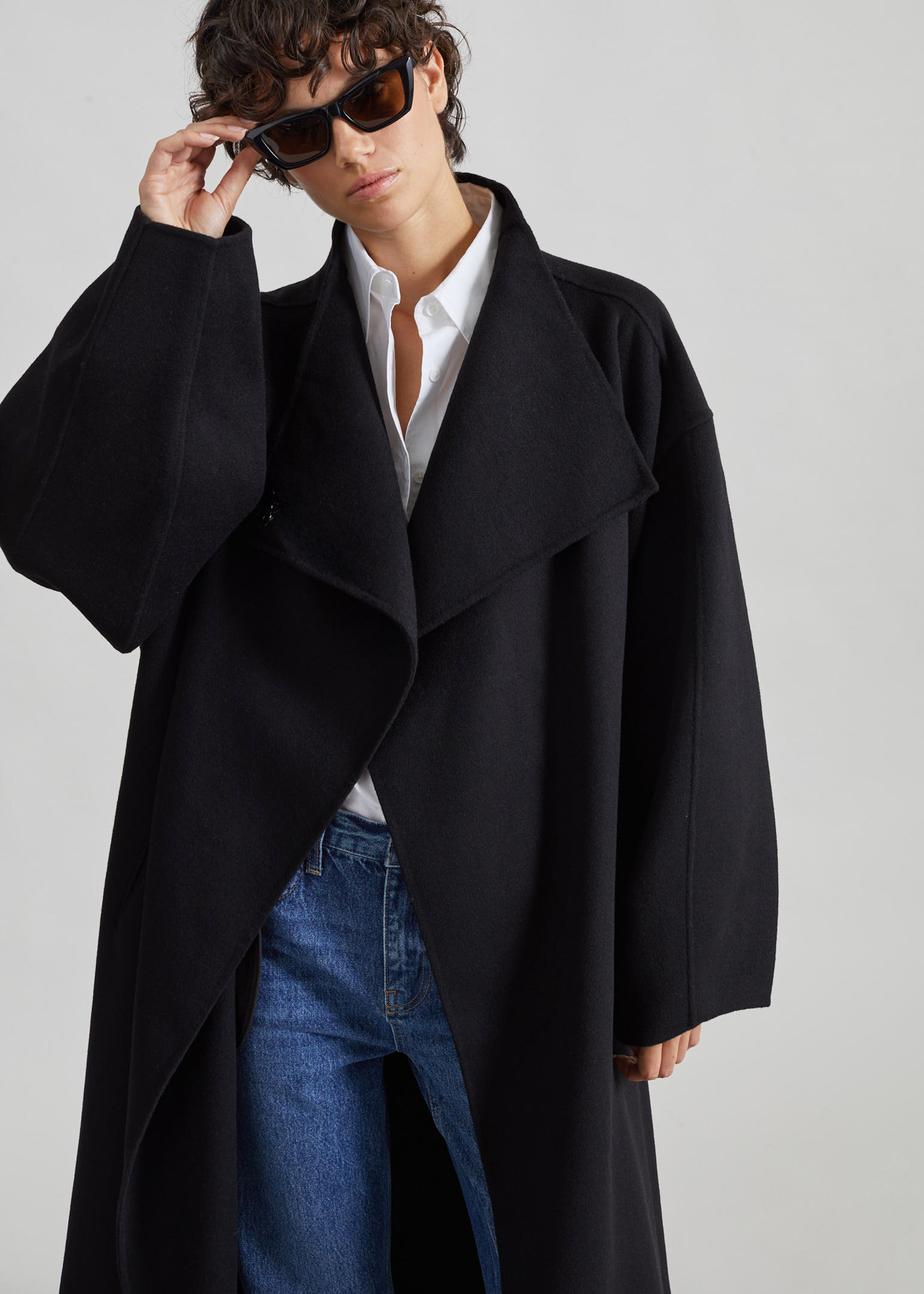 Leroy Funnel Neck Wool Coat - Black – The Frankie Shop