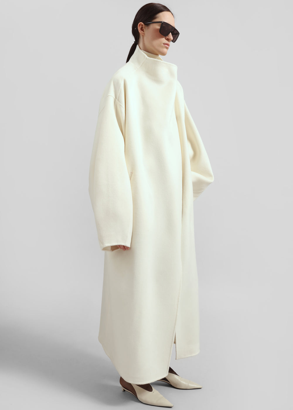 Leroy Funnel Neck Wool Coat - White - 1