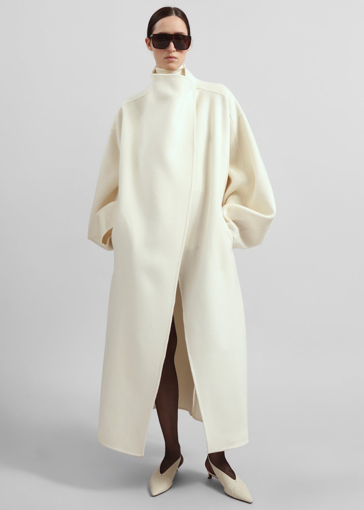 Leroy Funnel Neck Wool Coat - White - 1