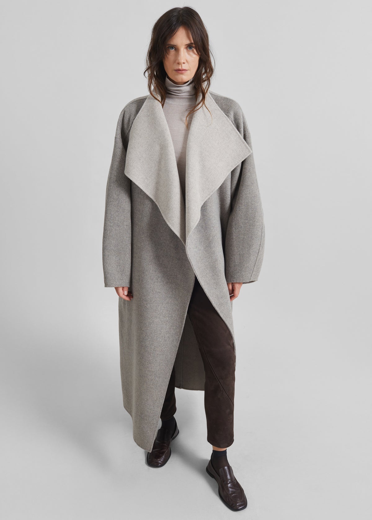 Leroy Reversible Funnel Neck Wool Coat - Beige - 5