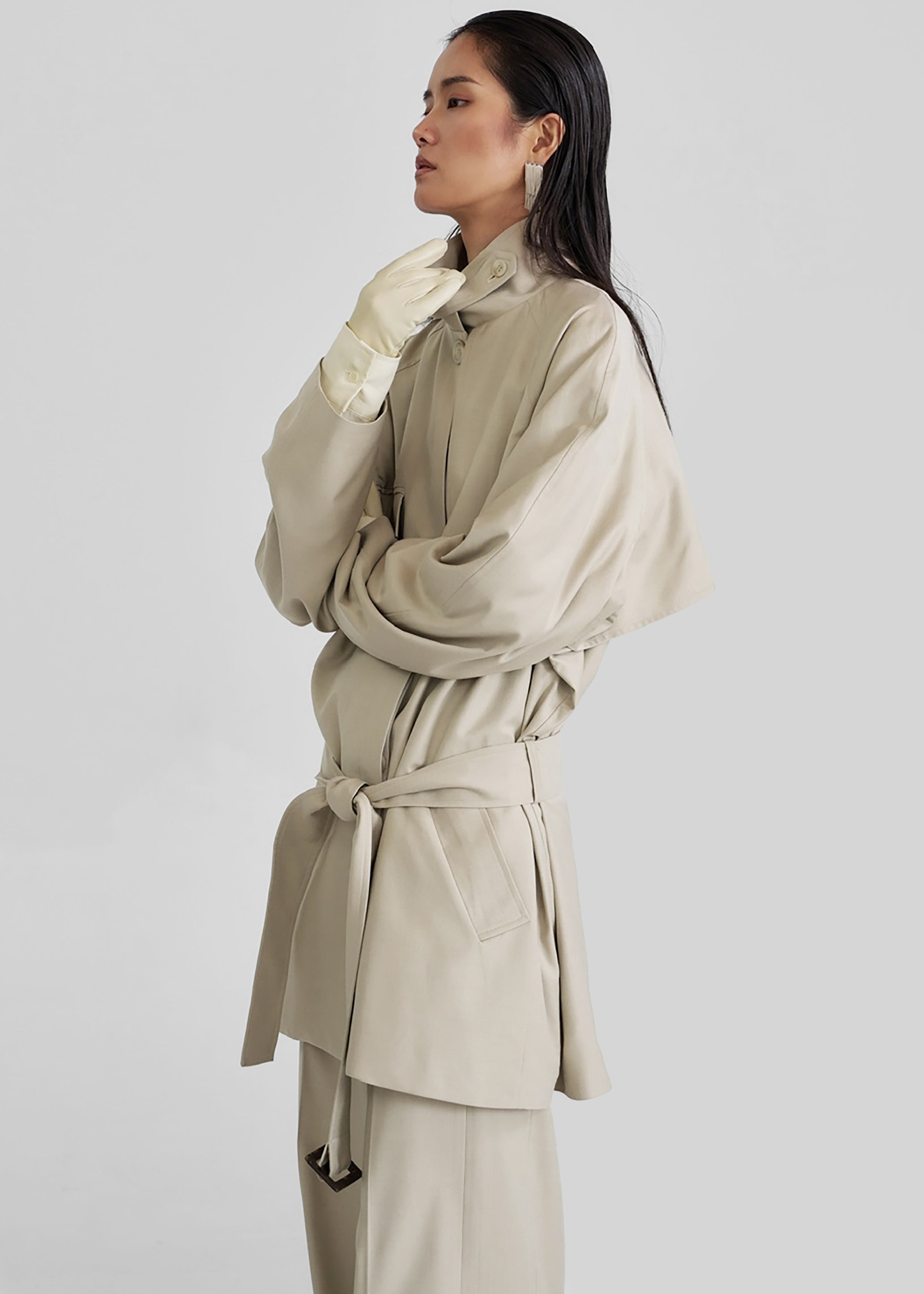 ジャケット・アウター diante RAGLAN SLEEVE SHORT TRENCH COAT Linate Short Trench - Beige – The Frankie Shop