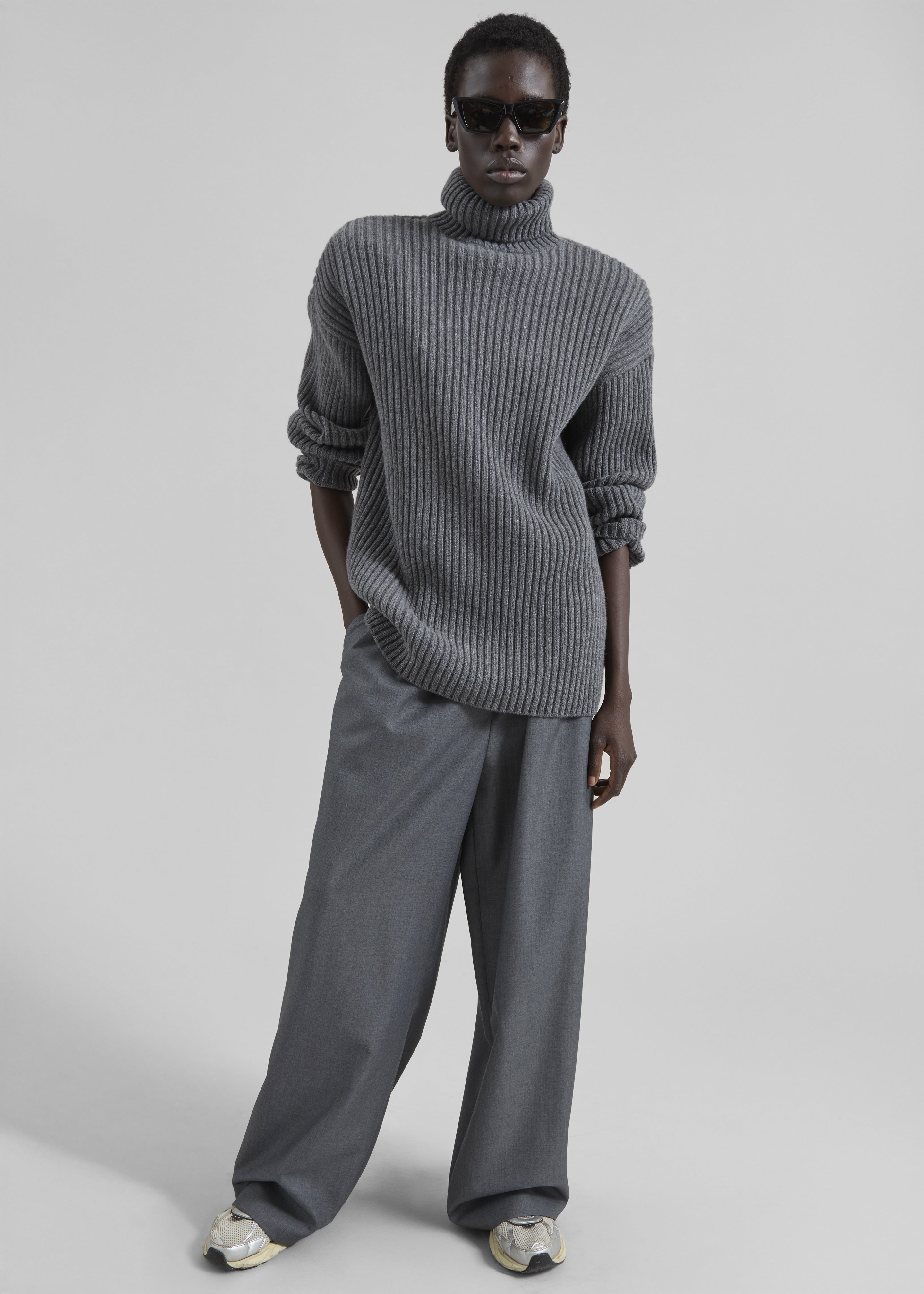 Lindall Turtleneck Sweater - Dark Grey – The Frankie Shop