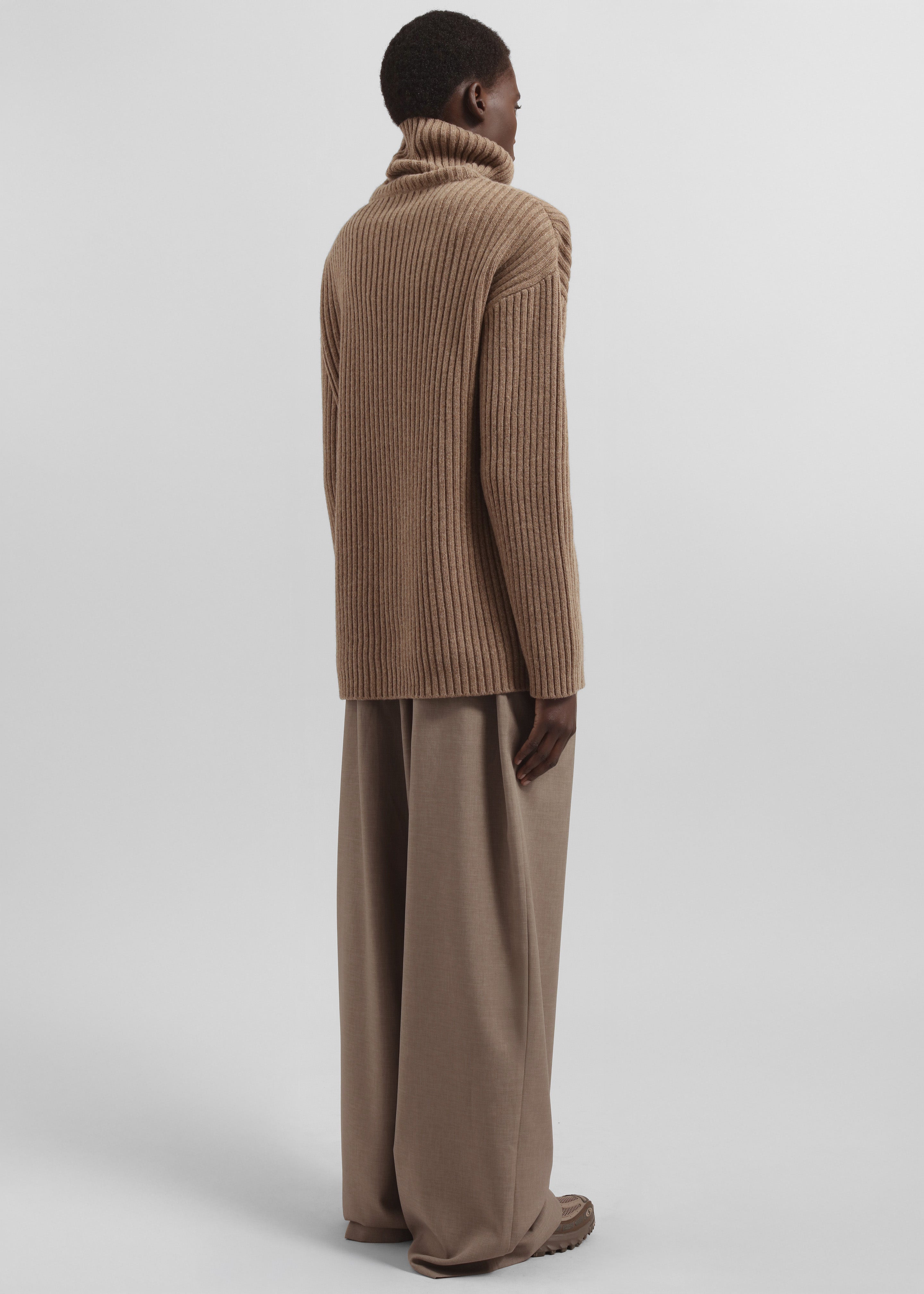 Lindall Turtleneck Sweater - Taupe - 5