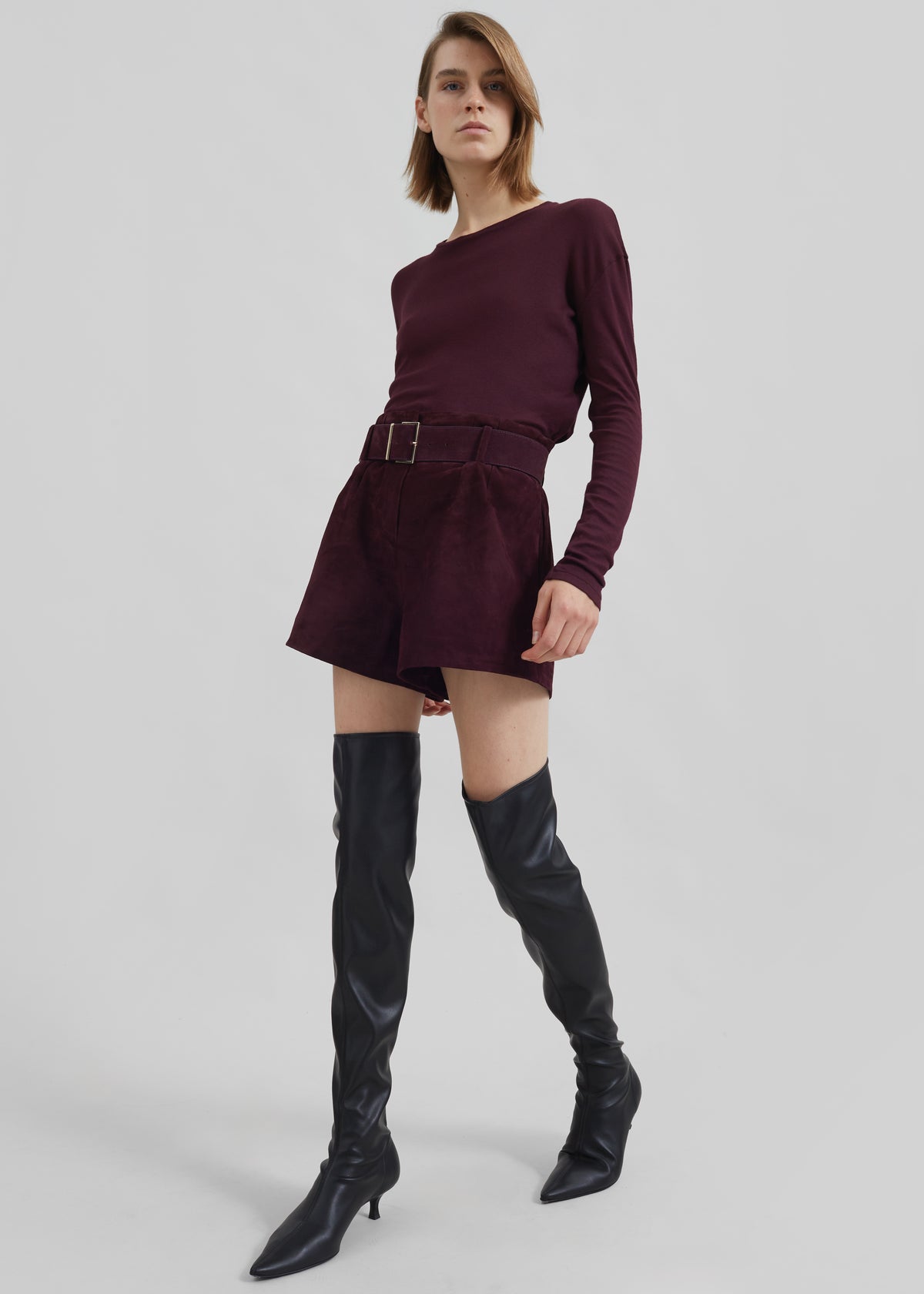 Lise Suede Shorts - Burgundy The Frankie Shop Lise Suede Shorts - Burgundy The Frankie Shop