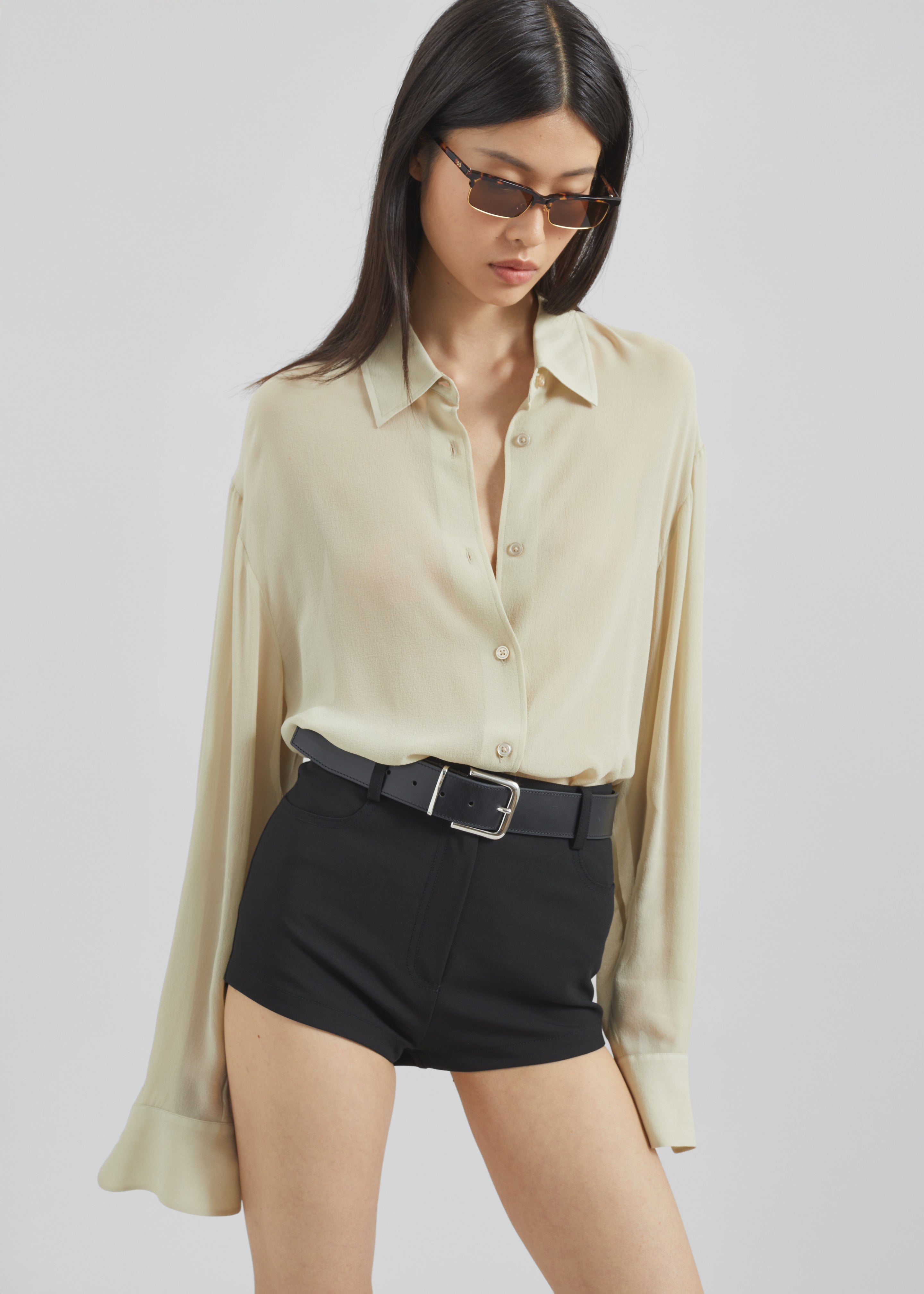 Loen Hot Pants - Black - 1