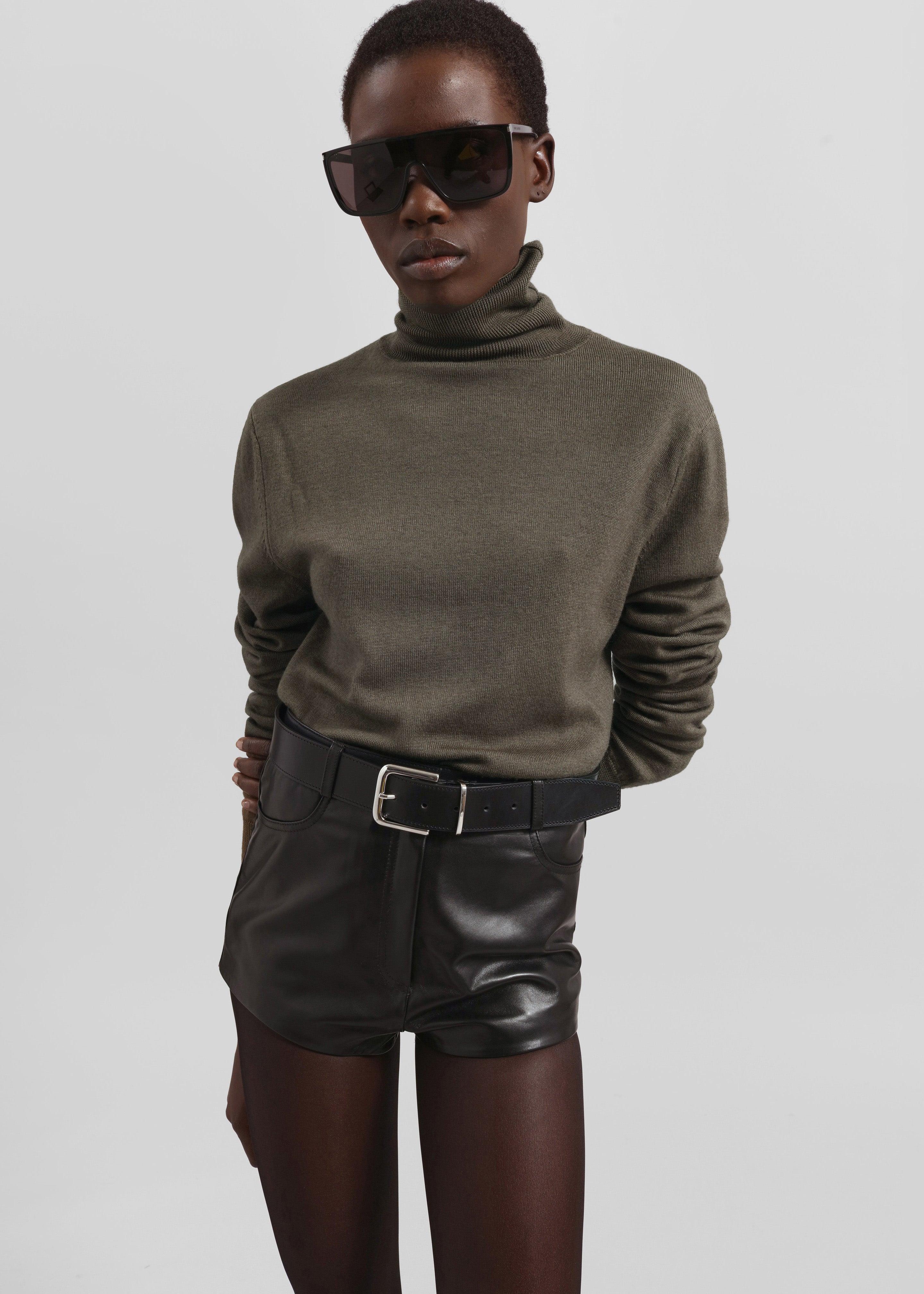 Loen Leather Hot Pants - Black - 5