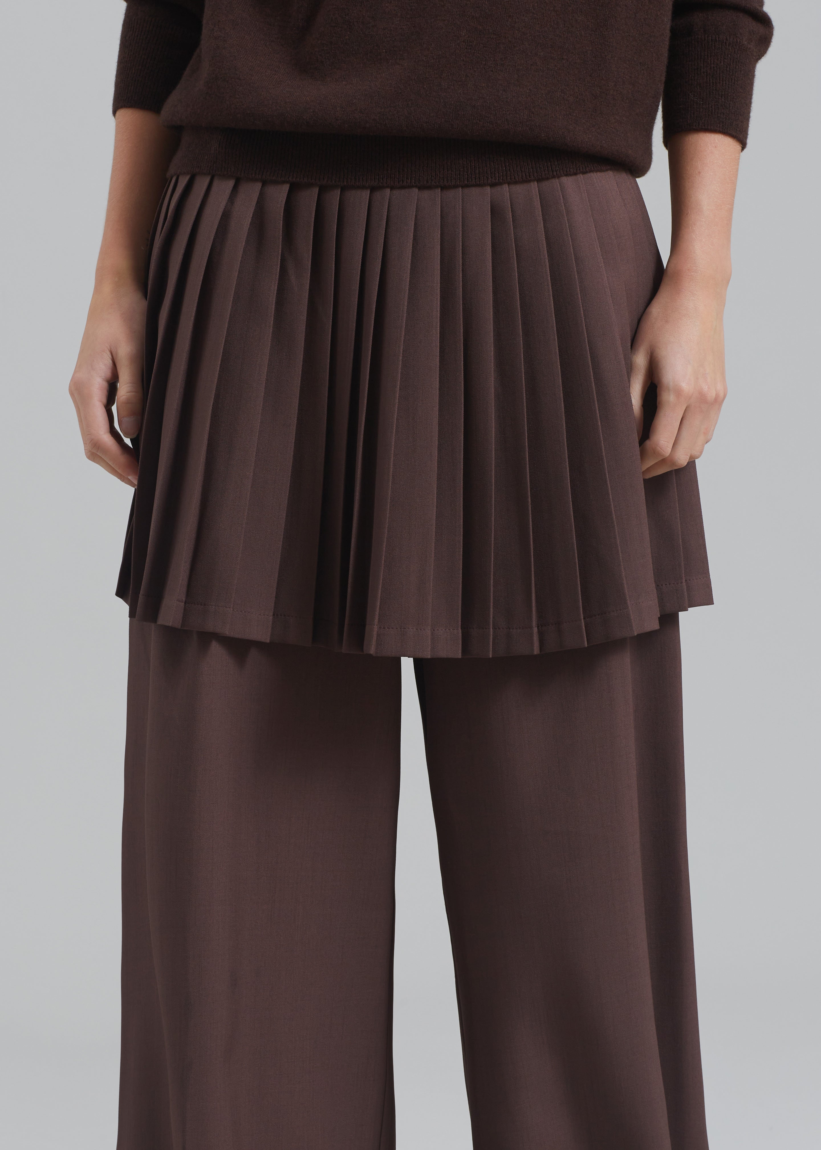 Lonnie Pleated Skirt Pants - Brown - 6