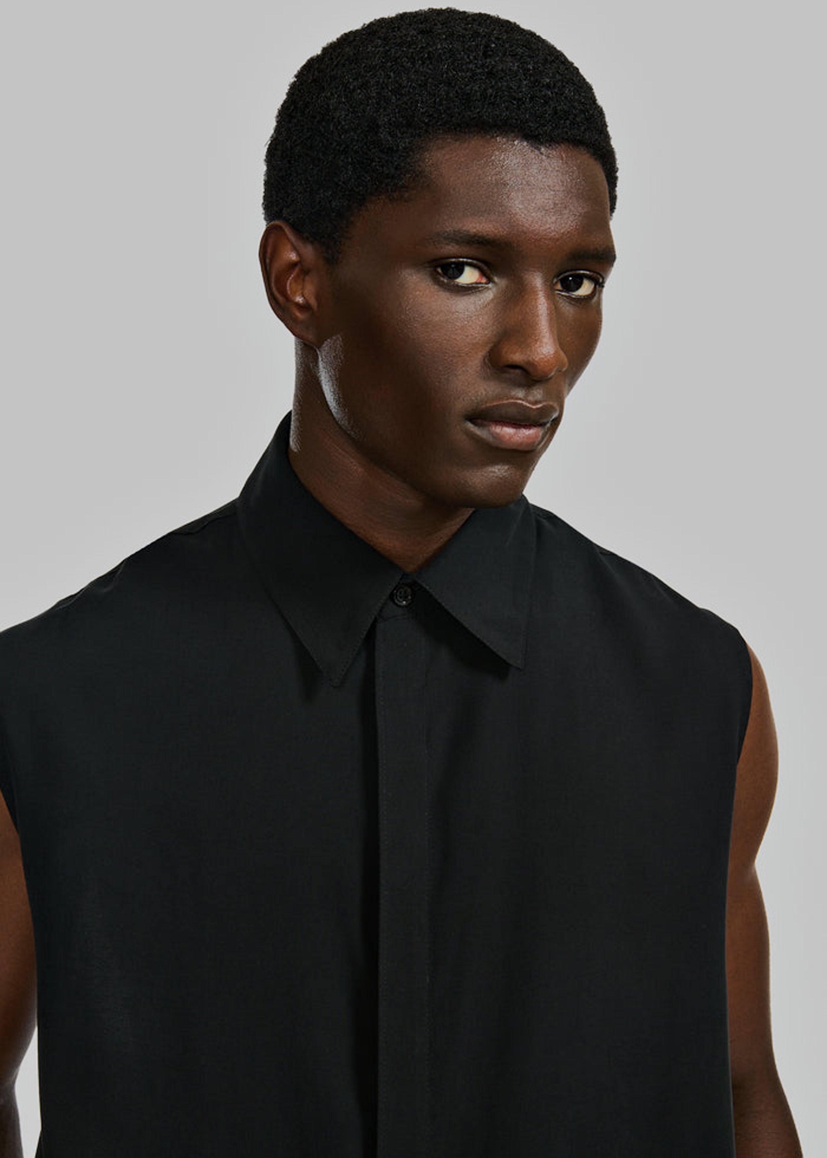 Louis Gabriel Nouchi Sleeveless Shirt With Back Twist - Black - 4