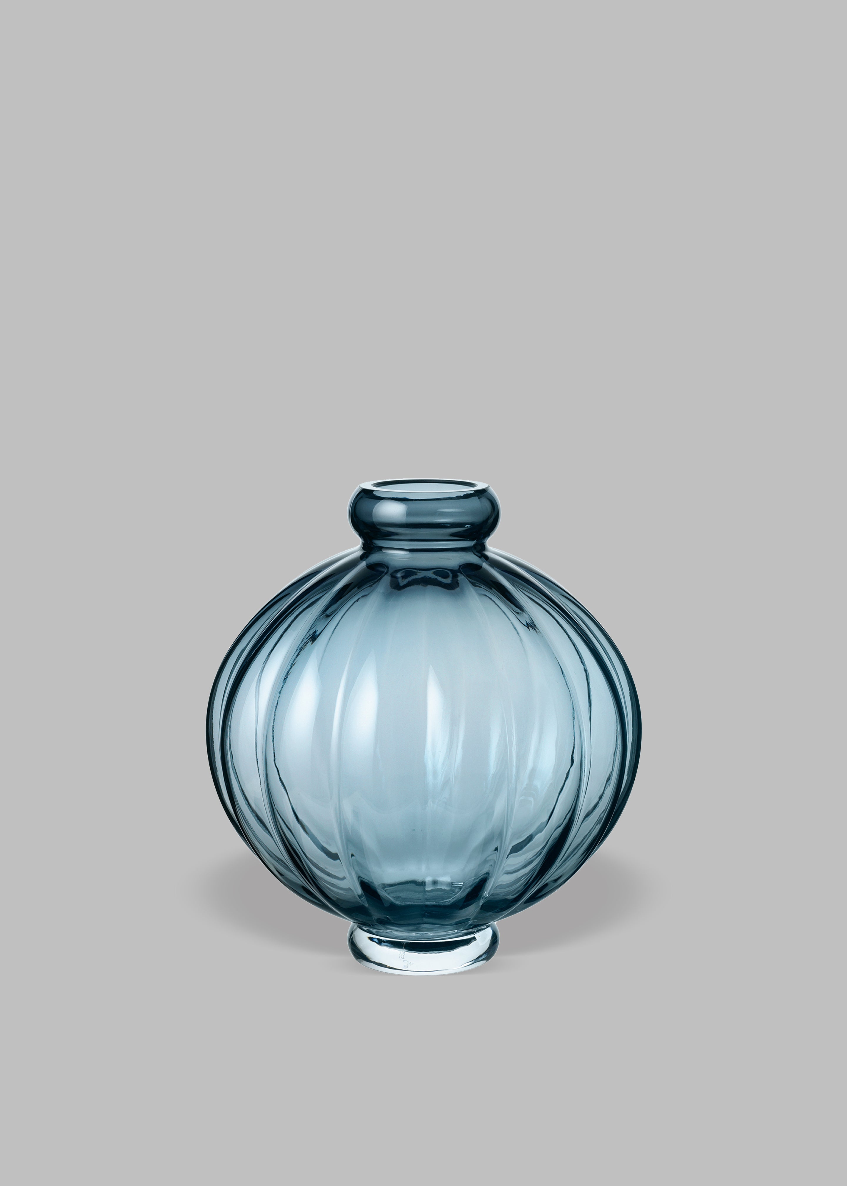 Louise Roe Glass Balloon Vase 01 - Blue - 1