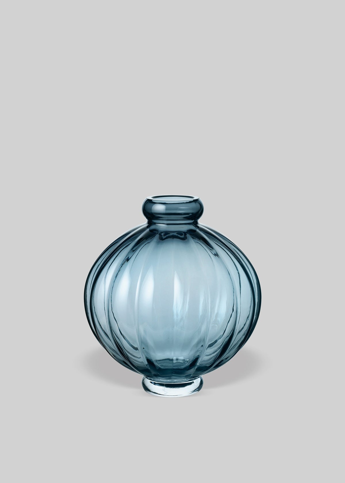 Louise Roe Glass Balloon Vase 01 - Blue - 1