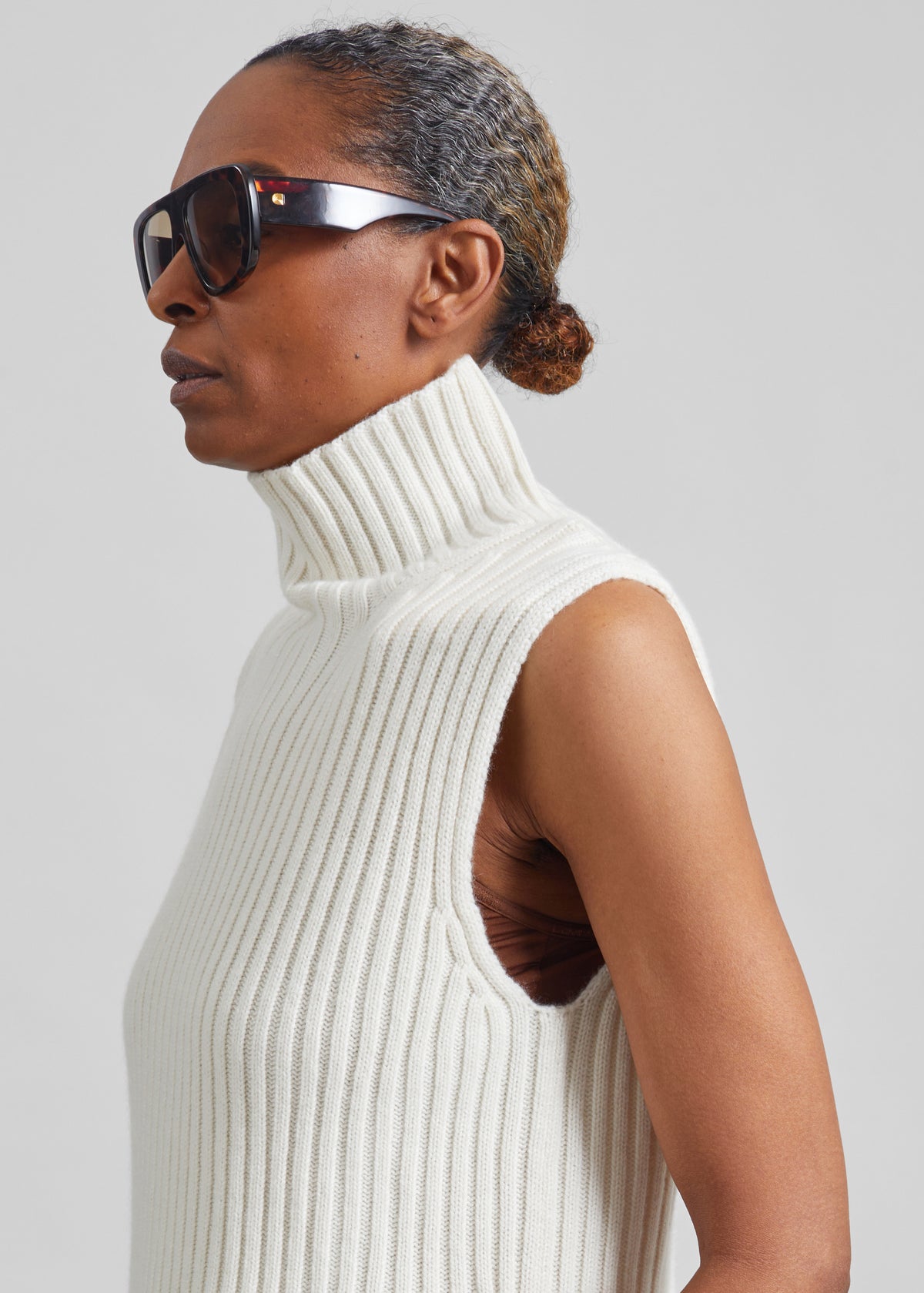 Loulou de Saison Becca Stand Collar Sweater Vest - Ivory