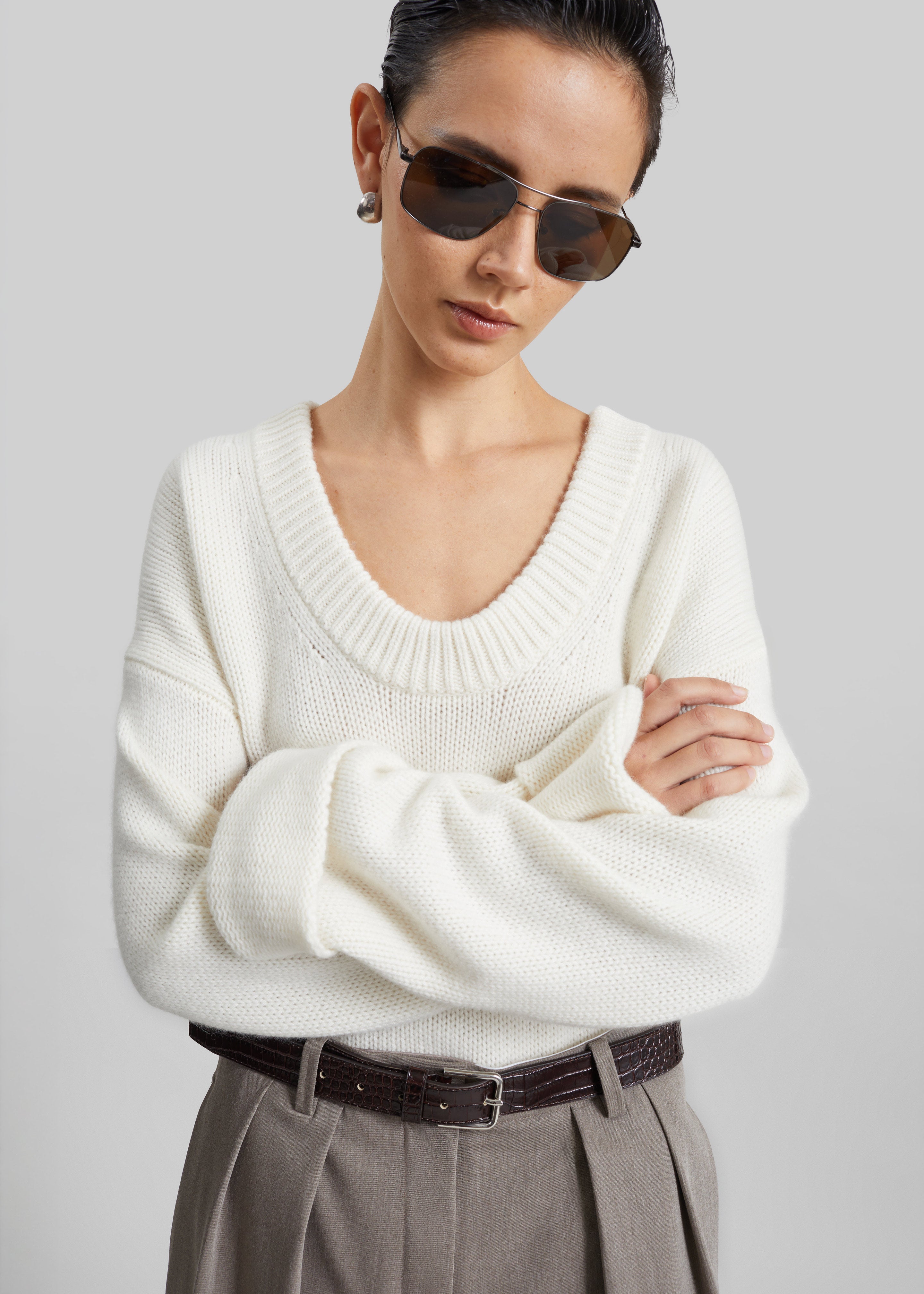Loulou de Saison Derry Lds U-Neck Sweater - Ivory - 4
