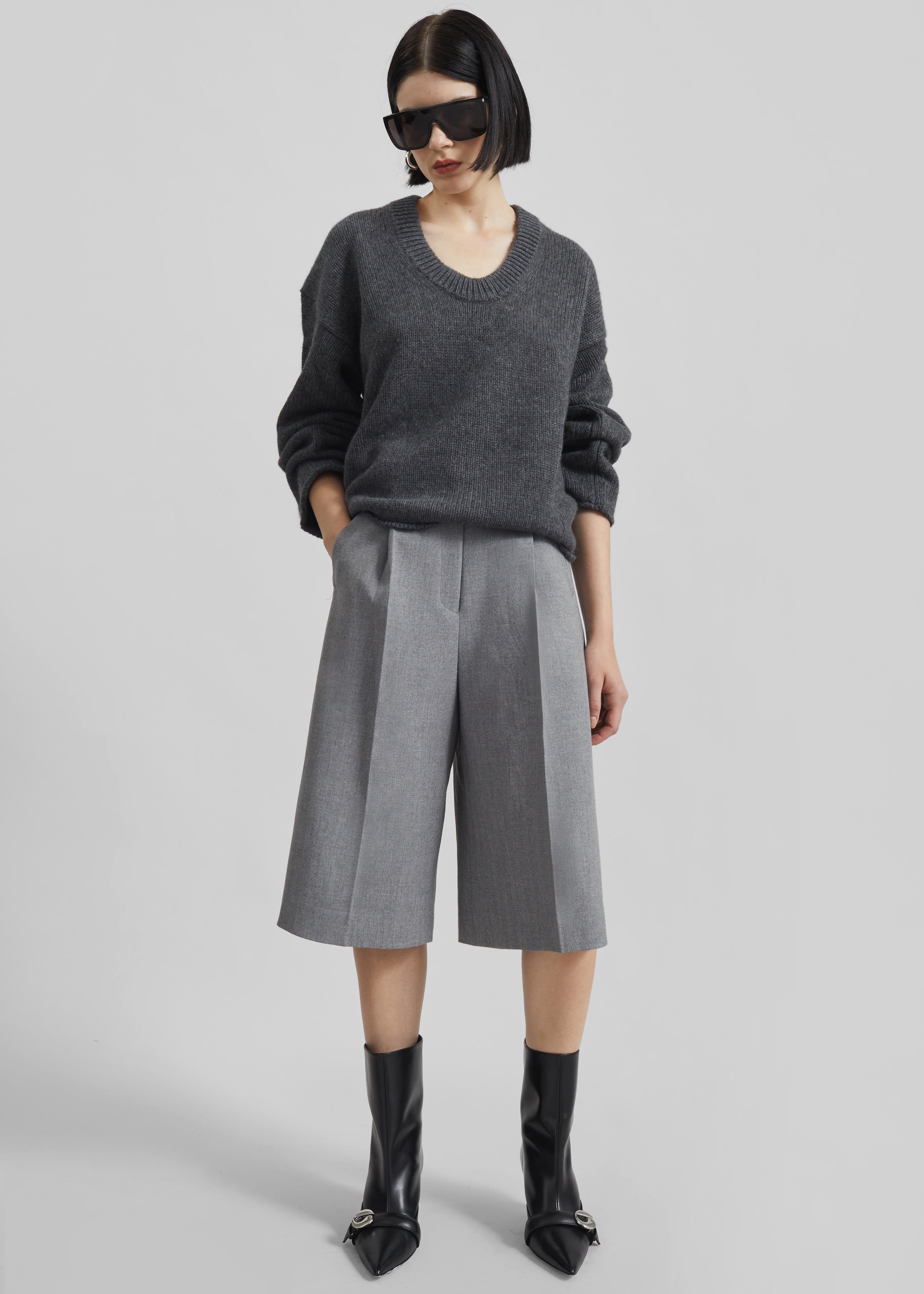 Ninove Bermuda Shorts - Grey - 4