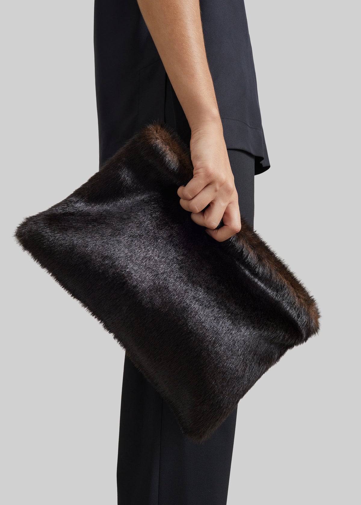 Loulou de Saison Flint Faux Fur Pouch - Grizzly
