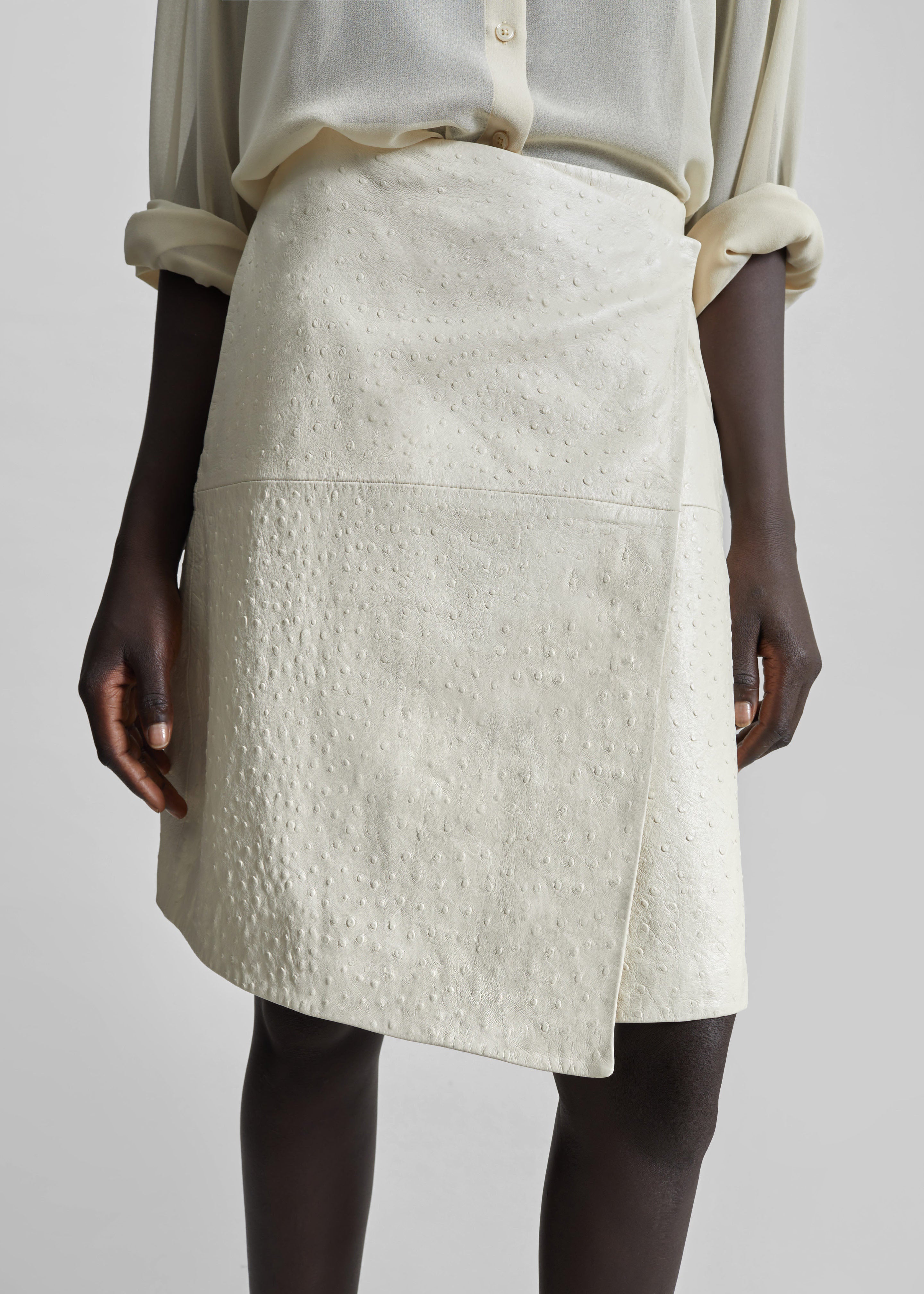 Loulou De Saison Gora Ostrich-Effect Leather Wrap Skirt  - Ivory - 3