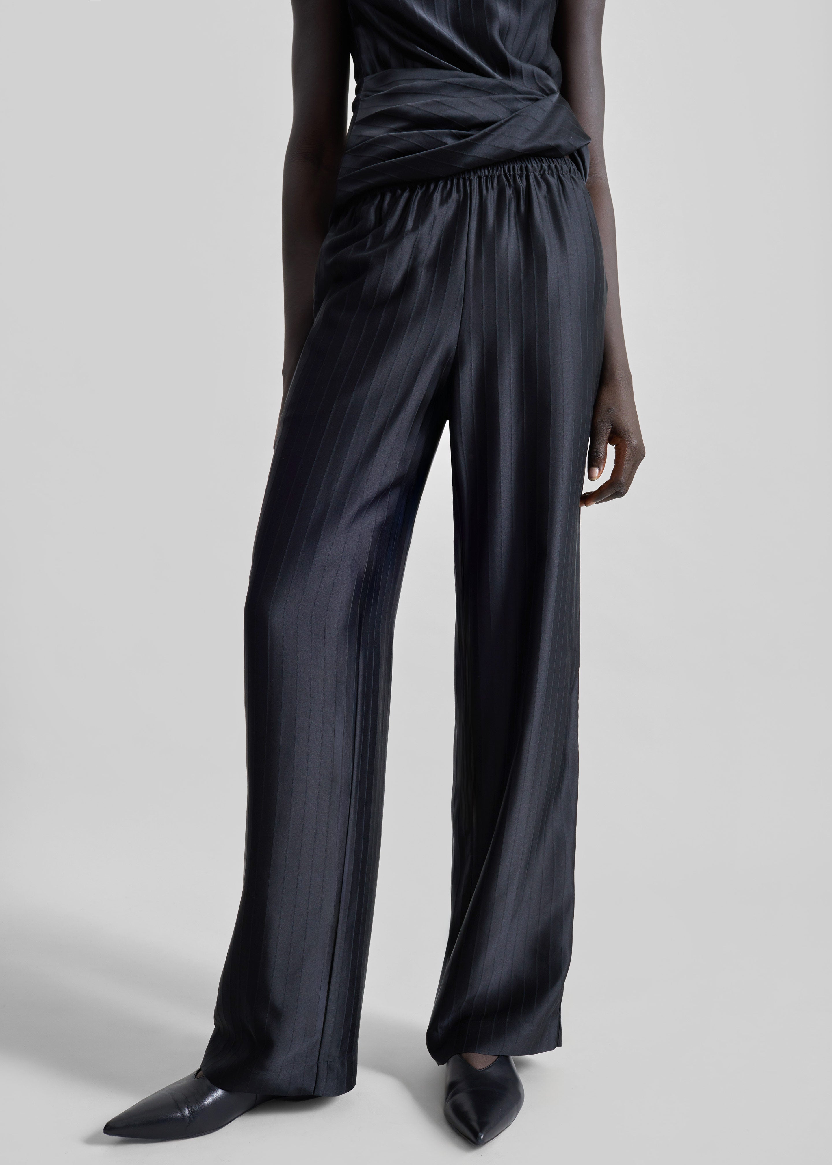 Loulou De Saison Kadala Silk Blend Trousers - Black - 2