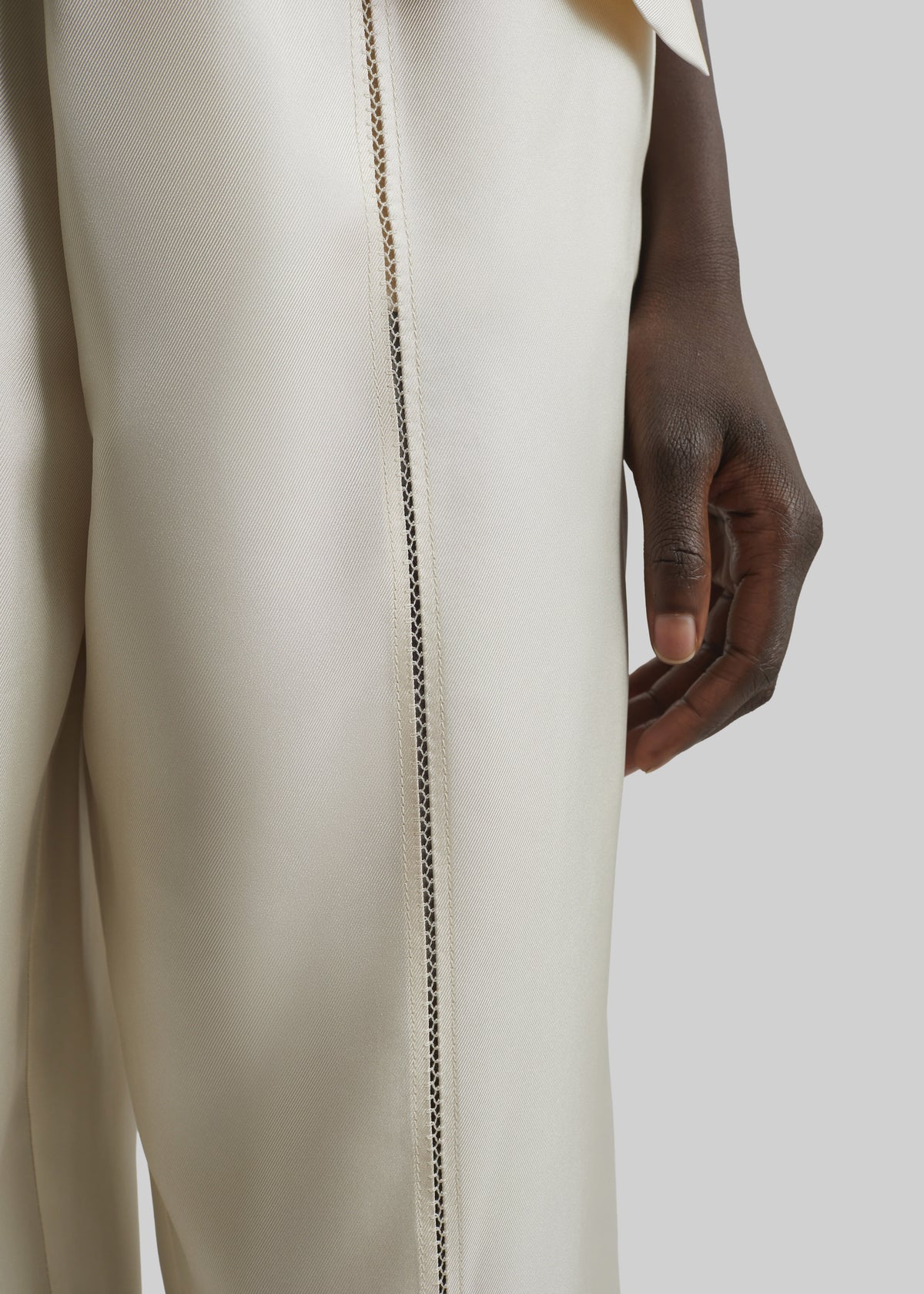 Loulou de Saison Lars Silk Twill Trousers - Ivory - 4