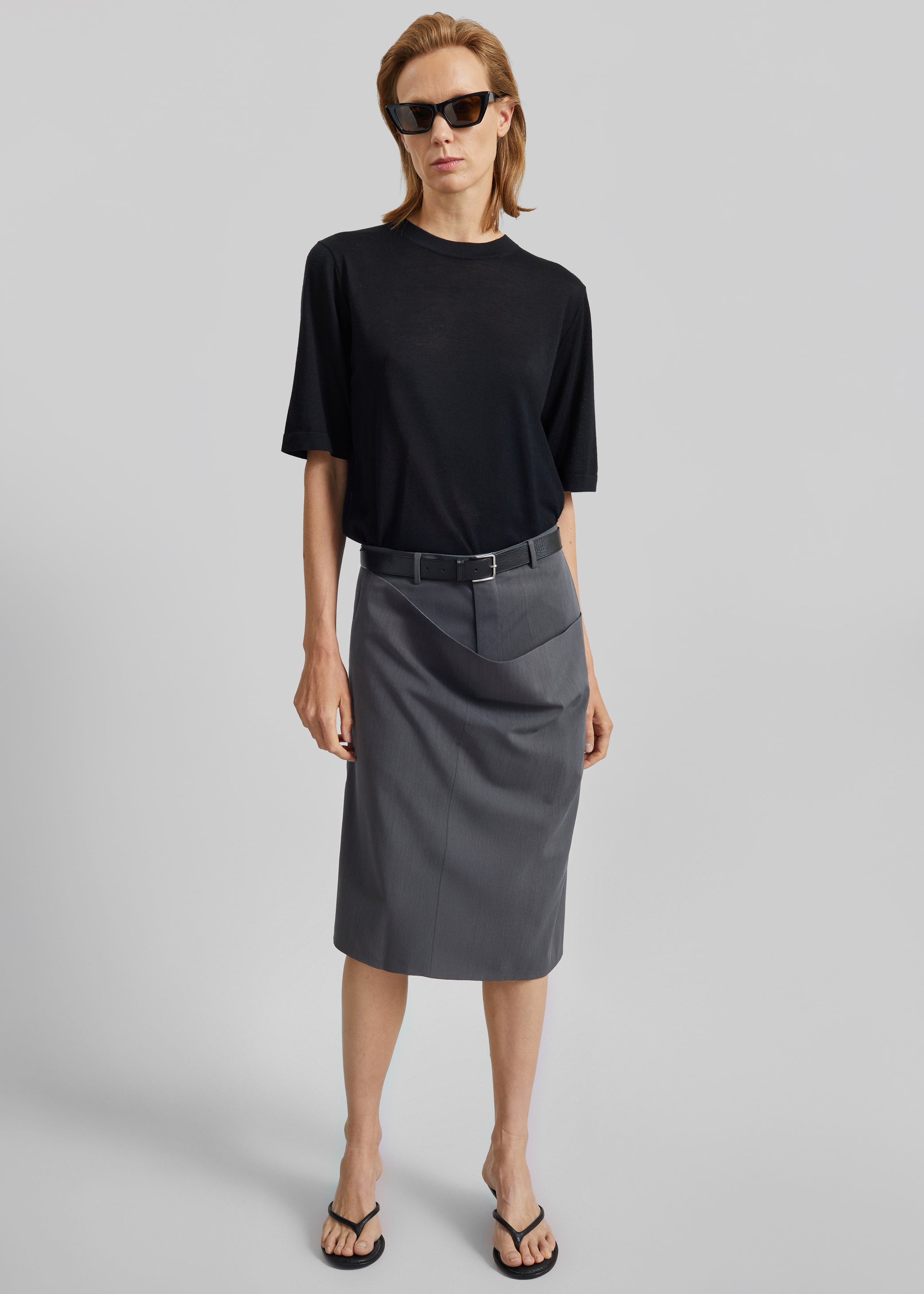 Shop the look image for Loulou de Saison Nala Short-Sleeve Fluid Cashmere Top - Black