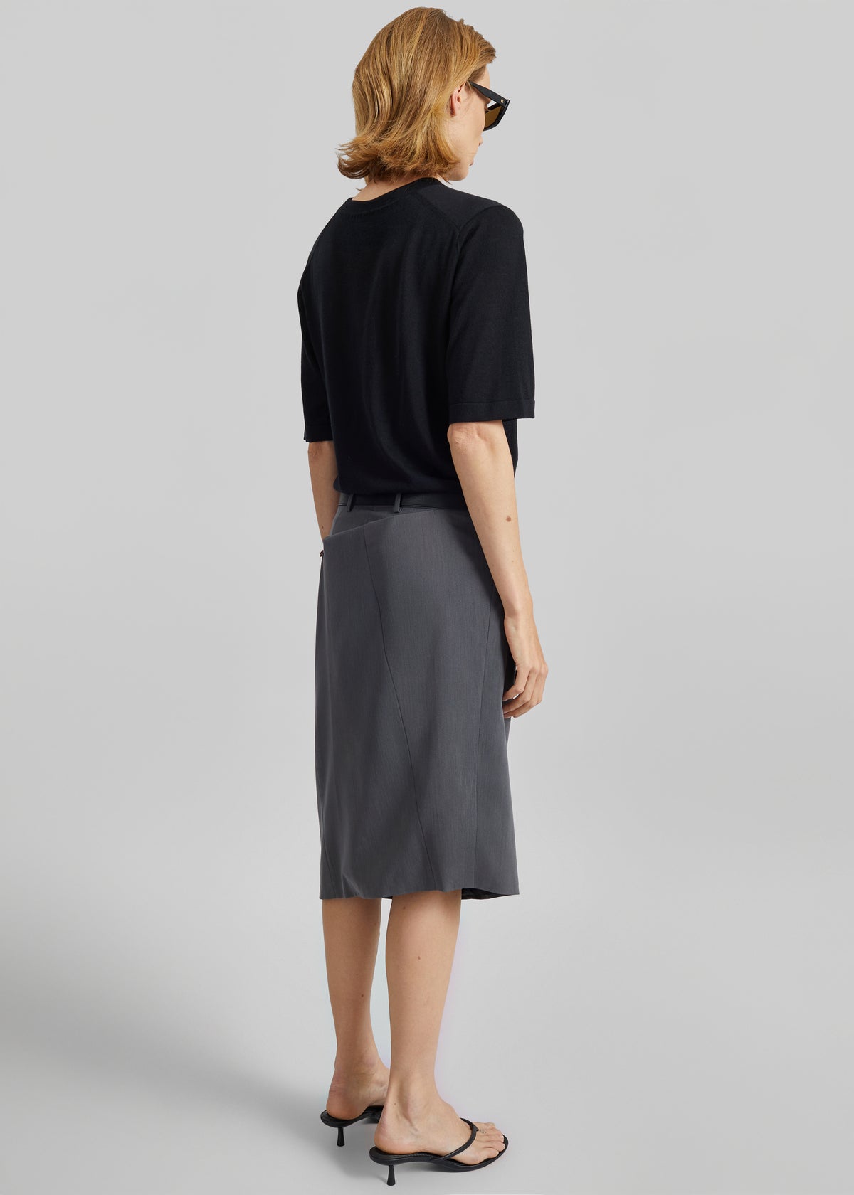 Loulou de Saison Nala Short-Sleeve Fluid Cashmere Top - Black - 6