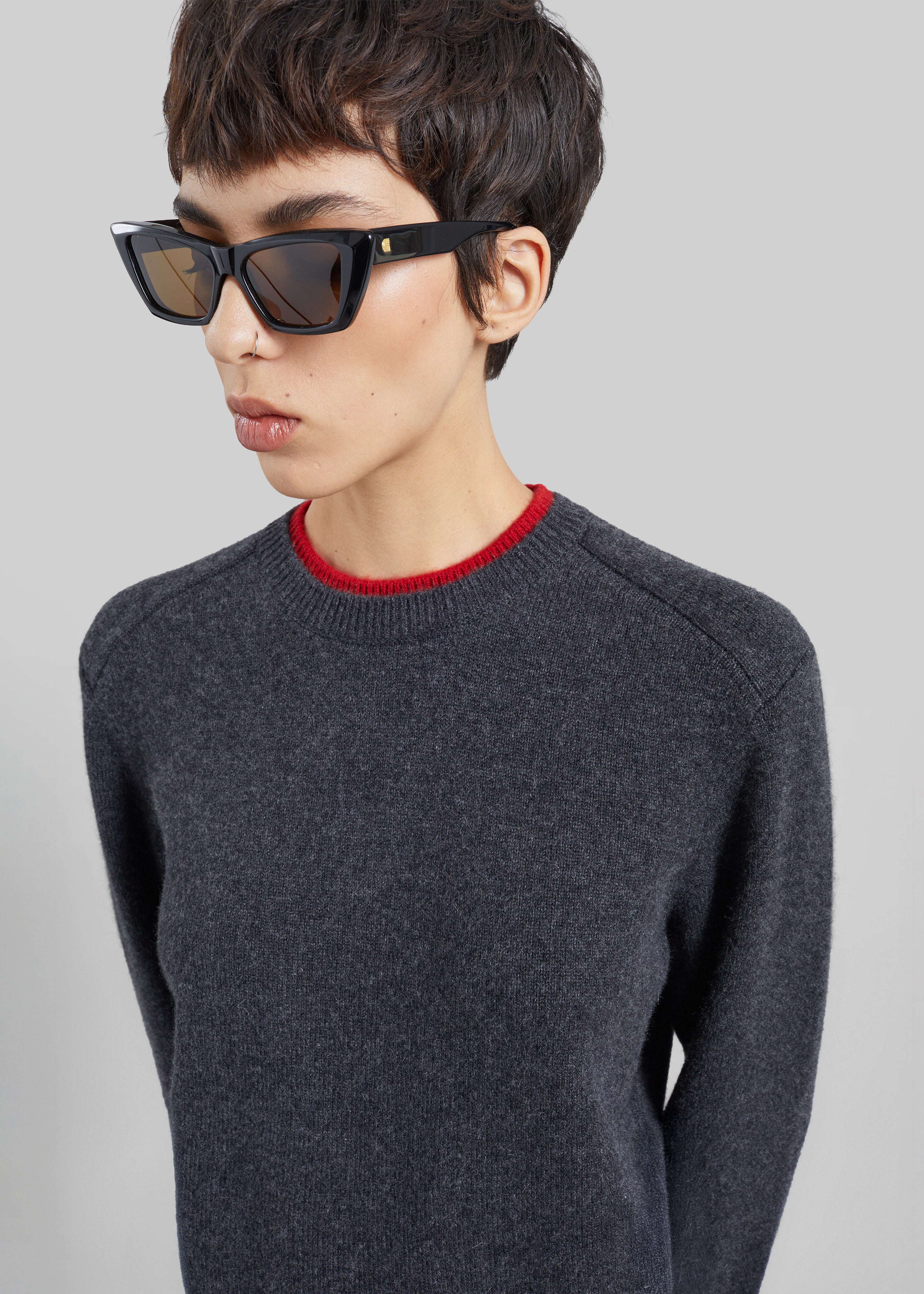Loulou de Saison Otis Contrast Collar Sweater - Charcoal/Red - 1