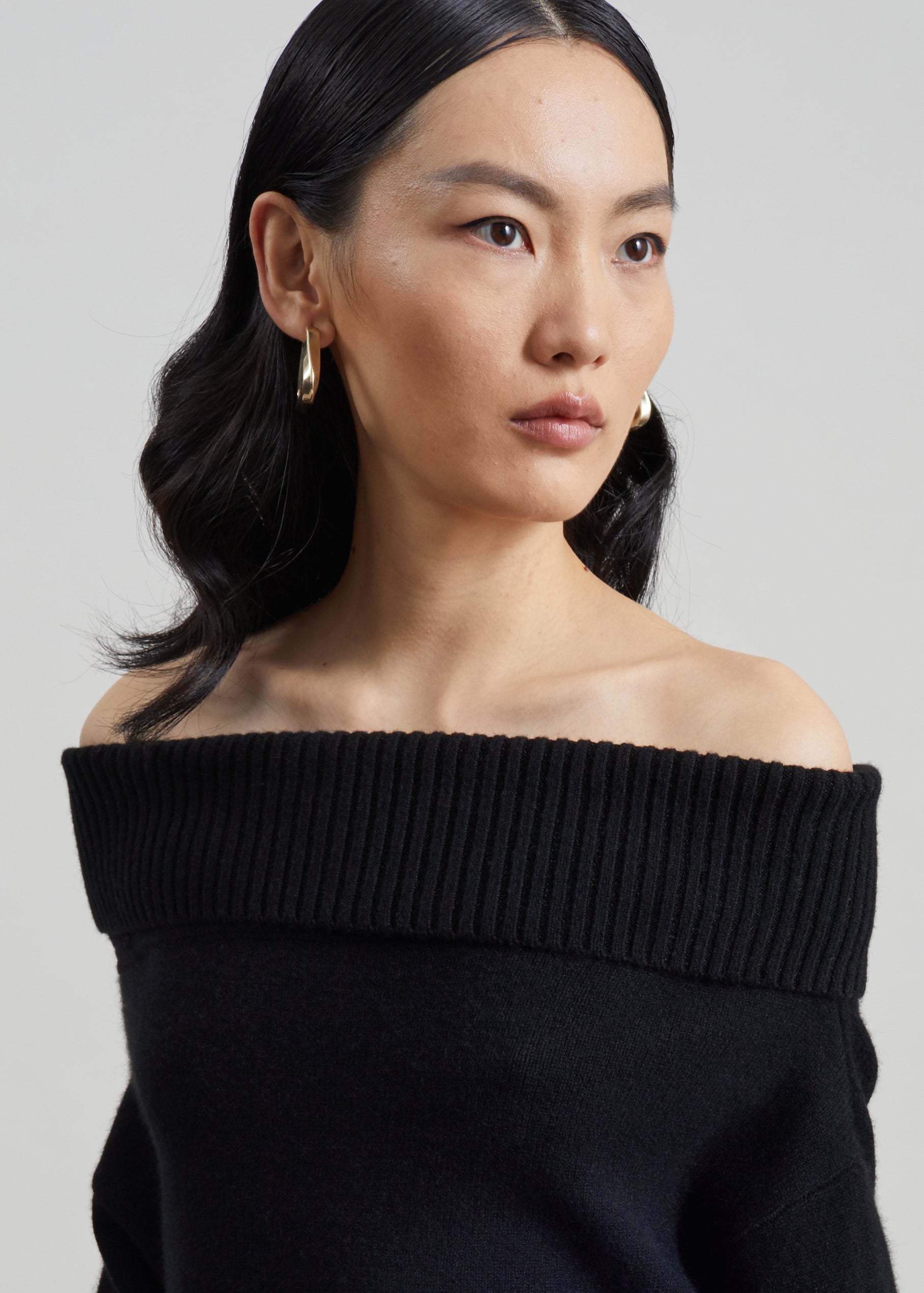 Loulou de Saison Sibyl Off-Shoulder Sweater - Black