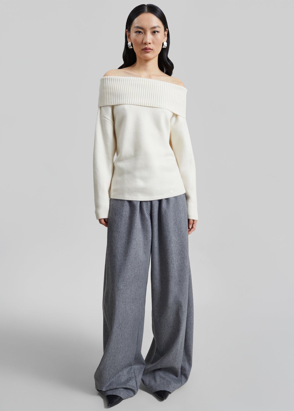 Loulou de Saison Sibyl Off-Shoulder Sweater - Ivory - 2