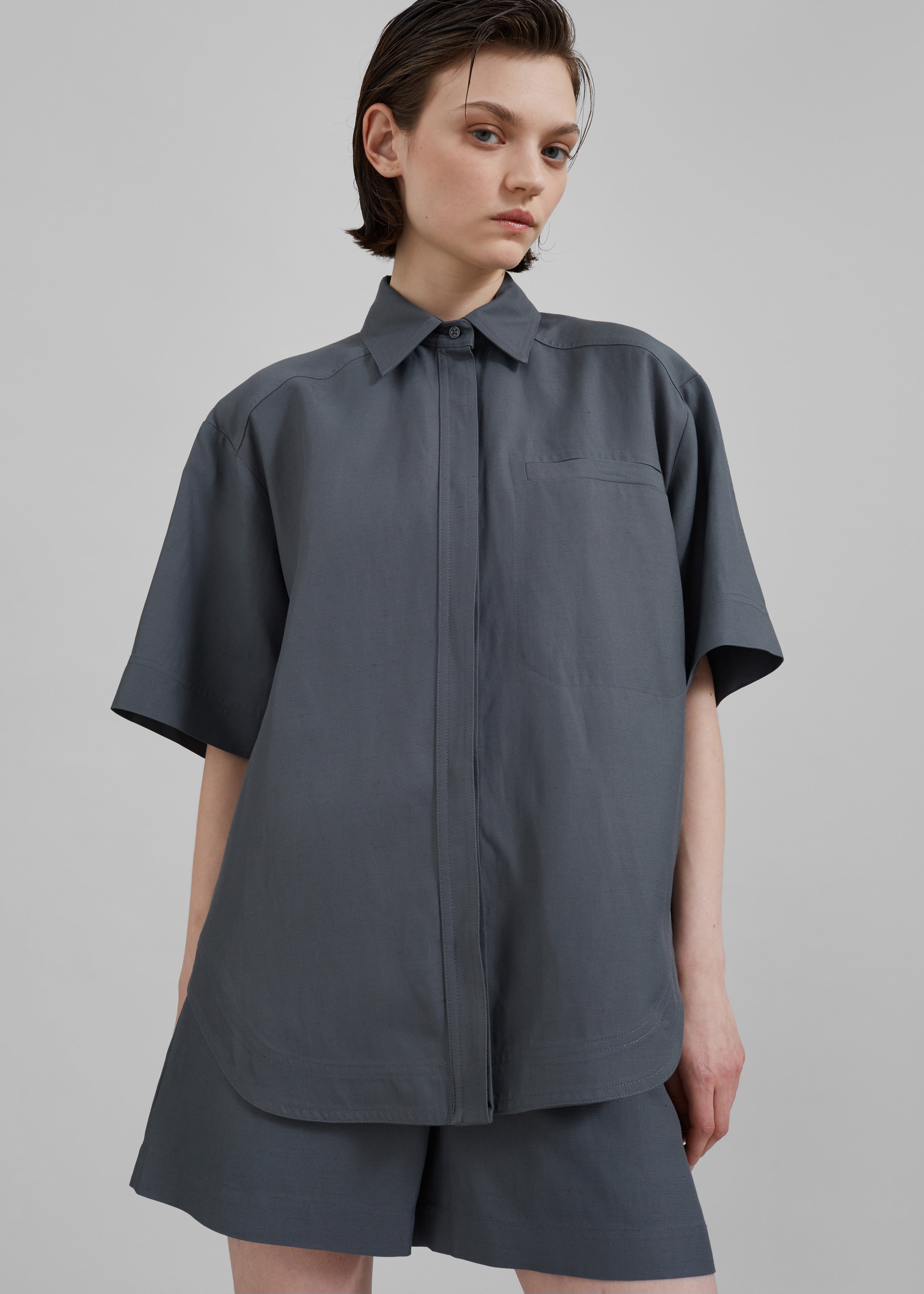 Loulou Studio Moheli Short Sleeve Shirt - Fjord Grey - 5