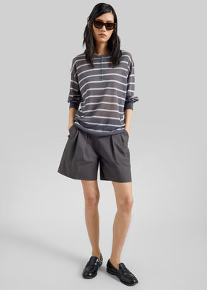 Low Classic Tuck Point Turn-Up Shorts - Charcoal
