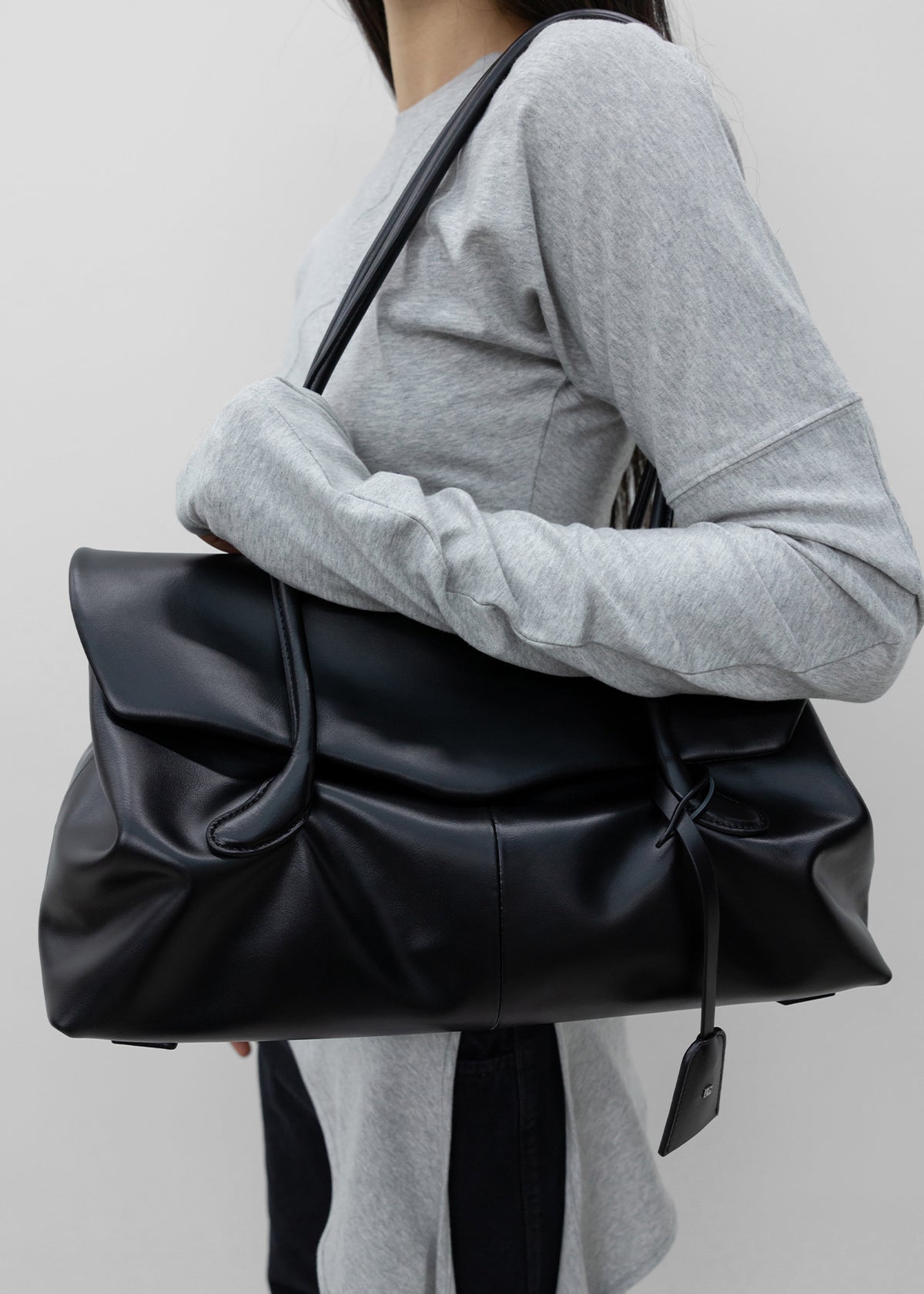 Low Classic Haricot Mini Flap Bag - Black