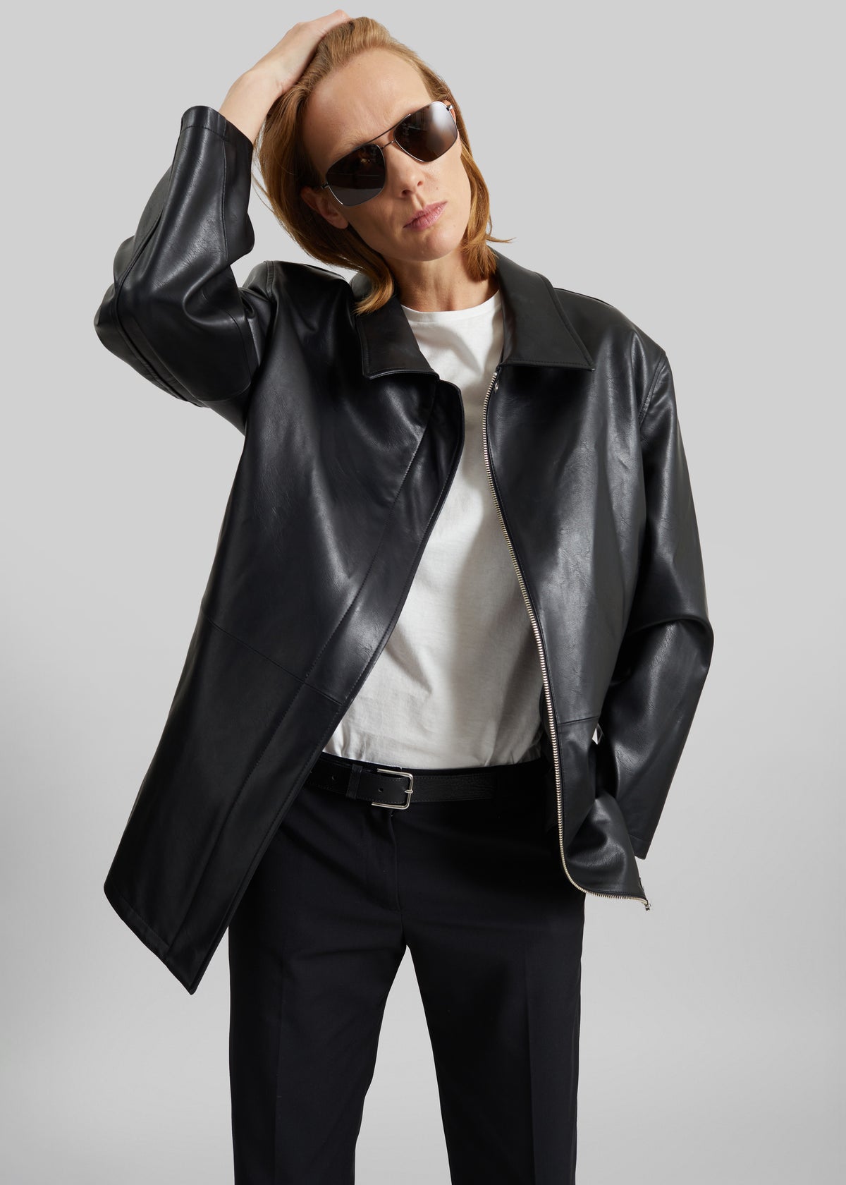 Low Classic Low Waist Artificial Leather Jacket - Black - 3
