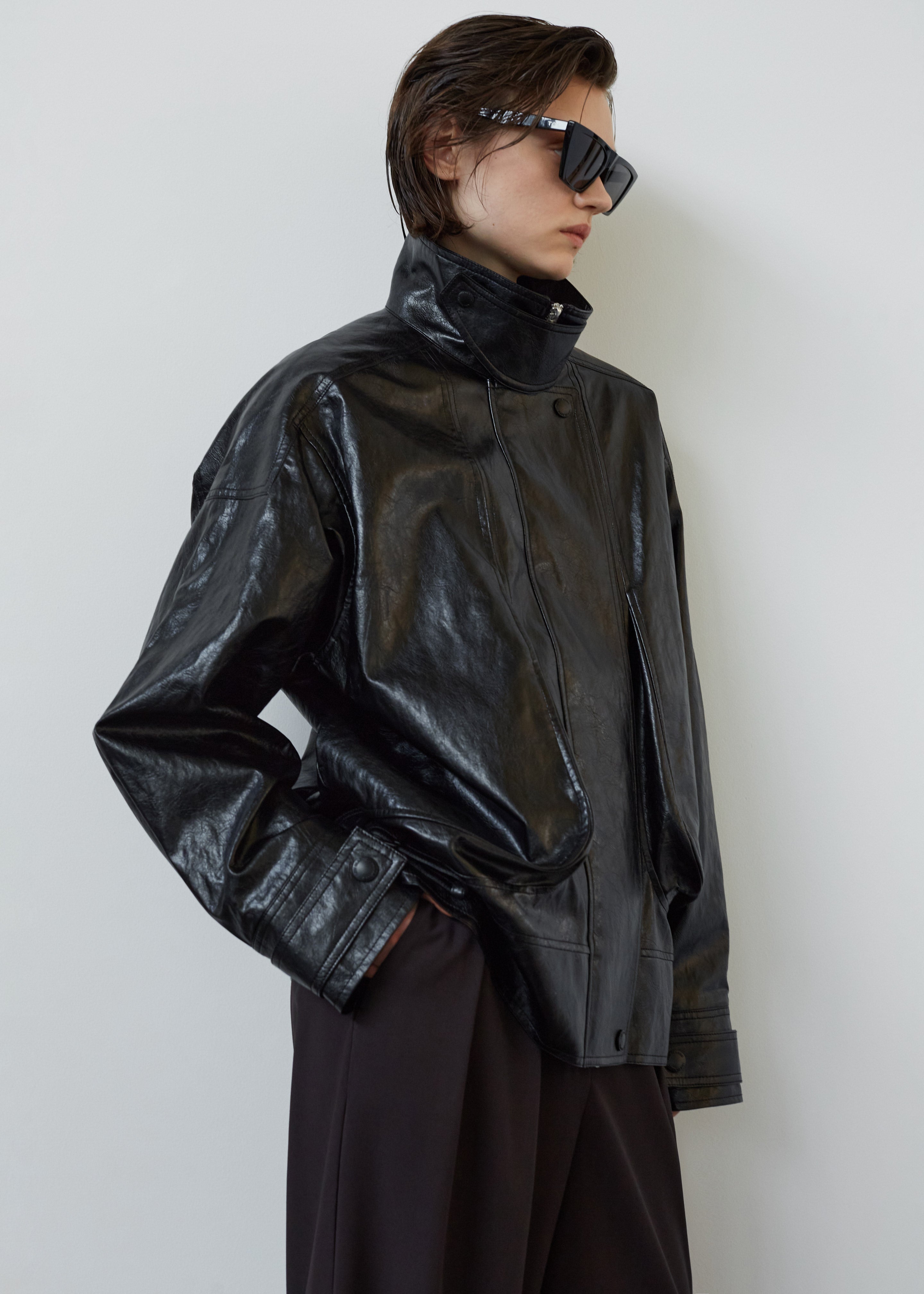 Low Classic Pocket Leather Jacket - Black