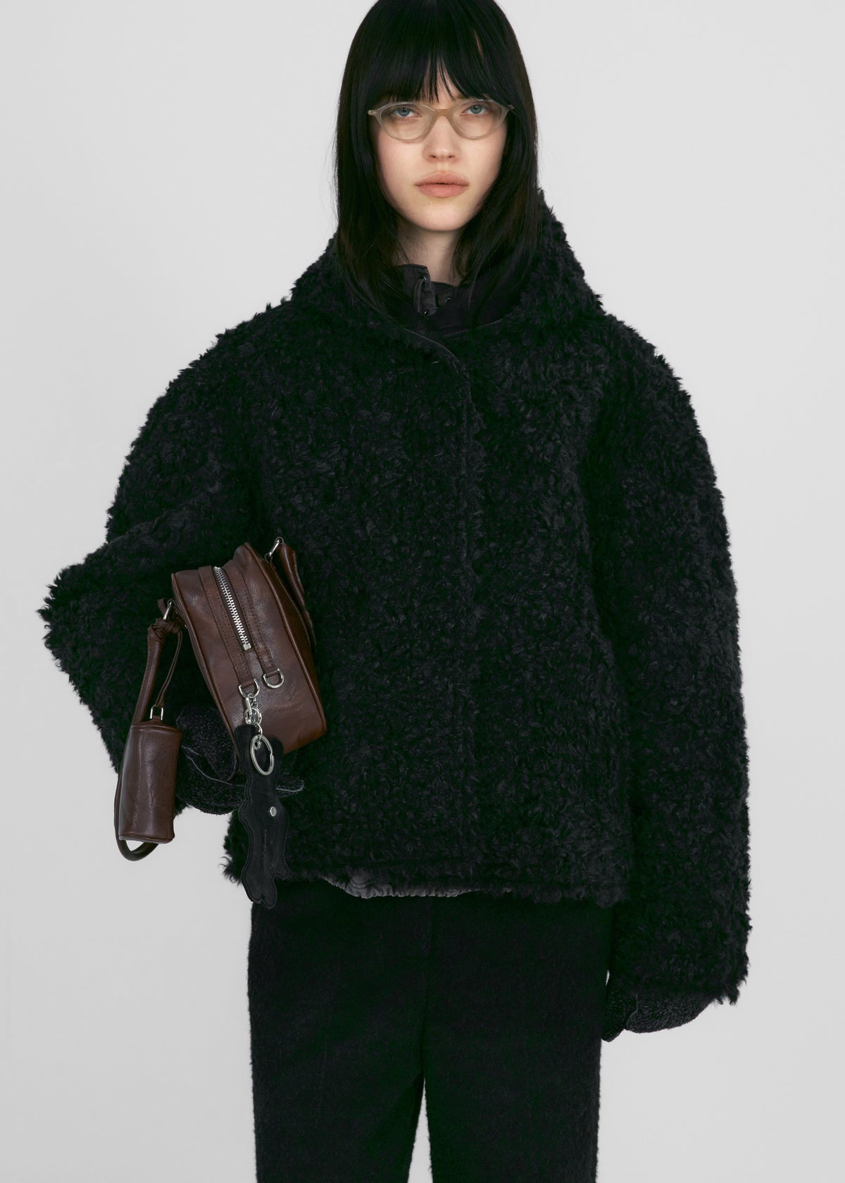 Low Classic Reversible Duffle Short Coat - Black - 8