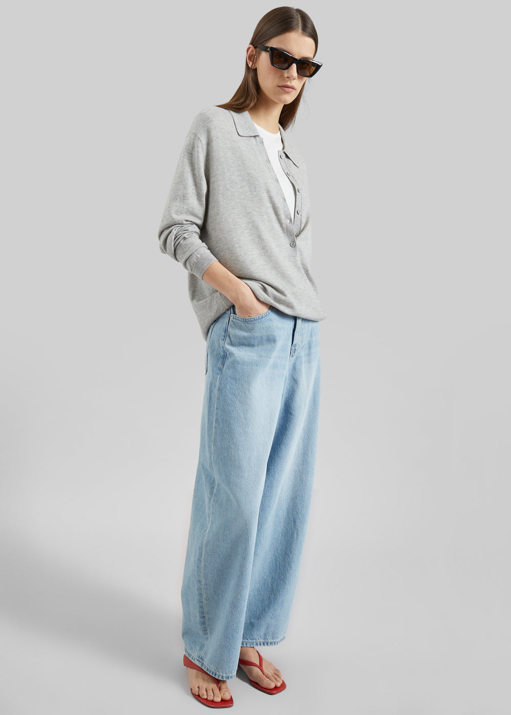 Lucena Barrel-Leg Jeans - Light Wash