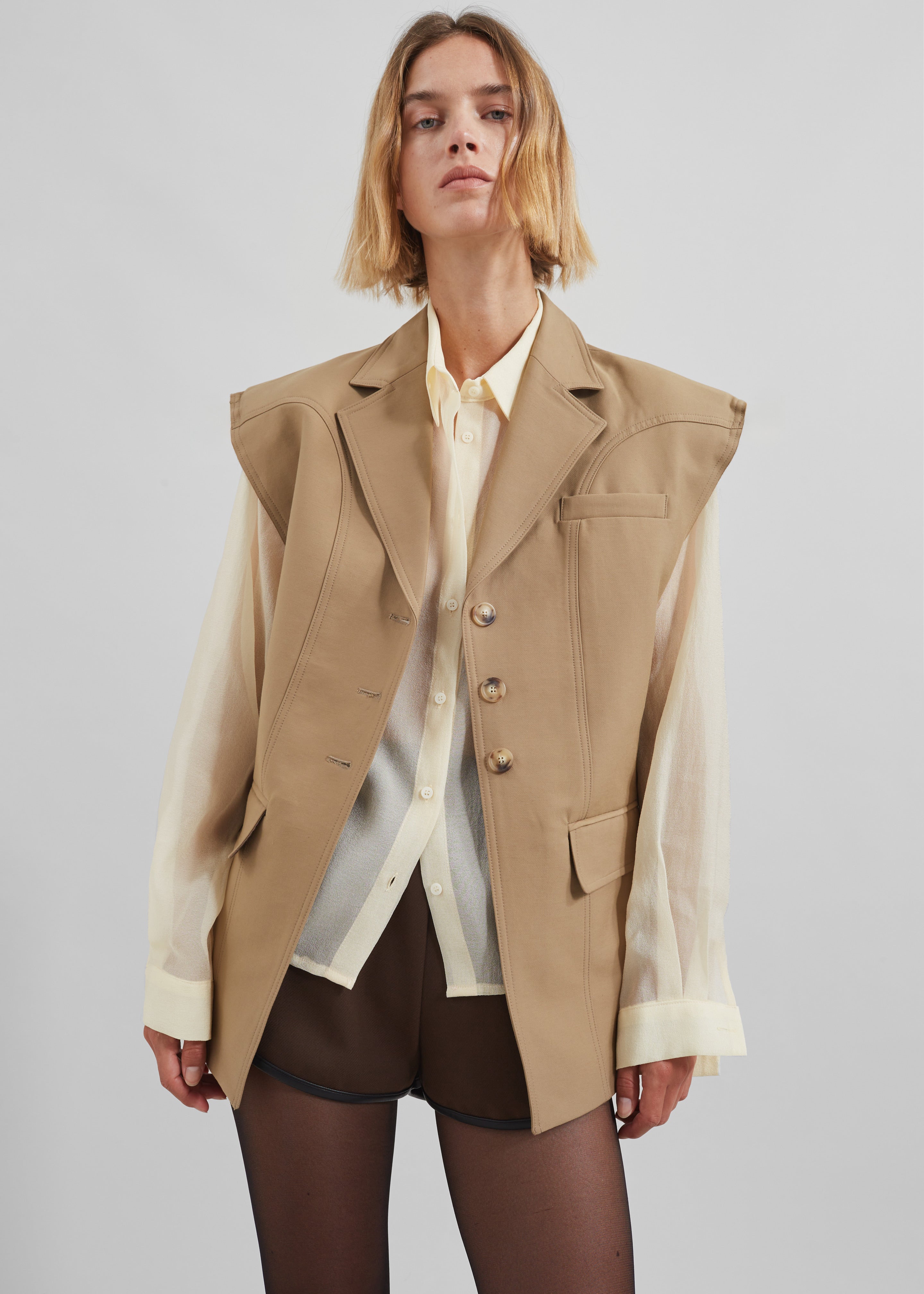 Lucerne Vest - Beige - 3