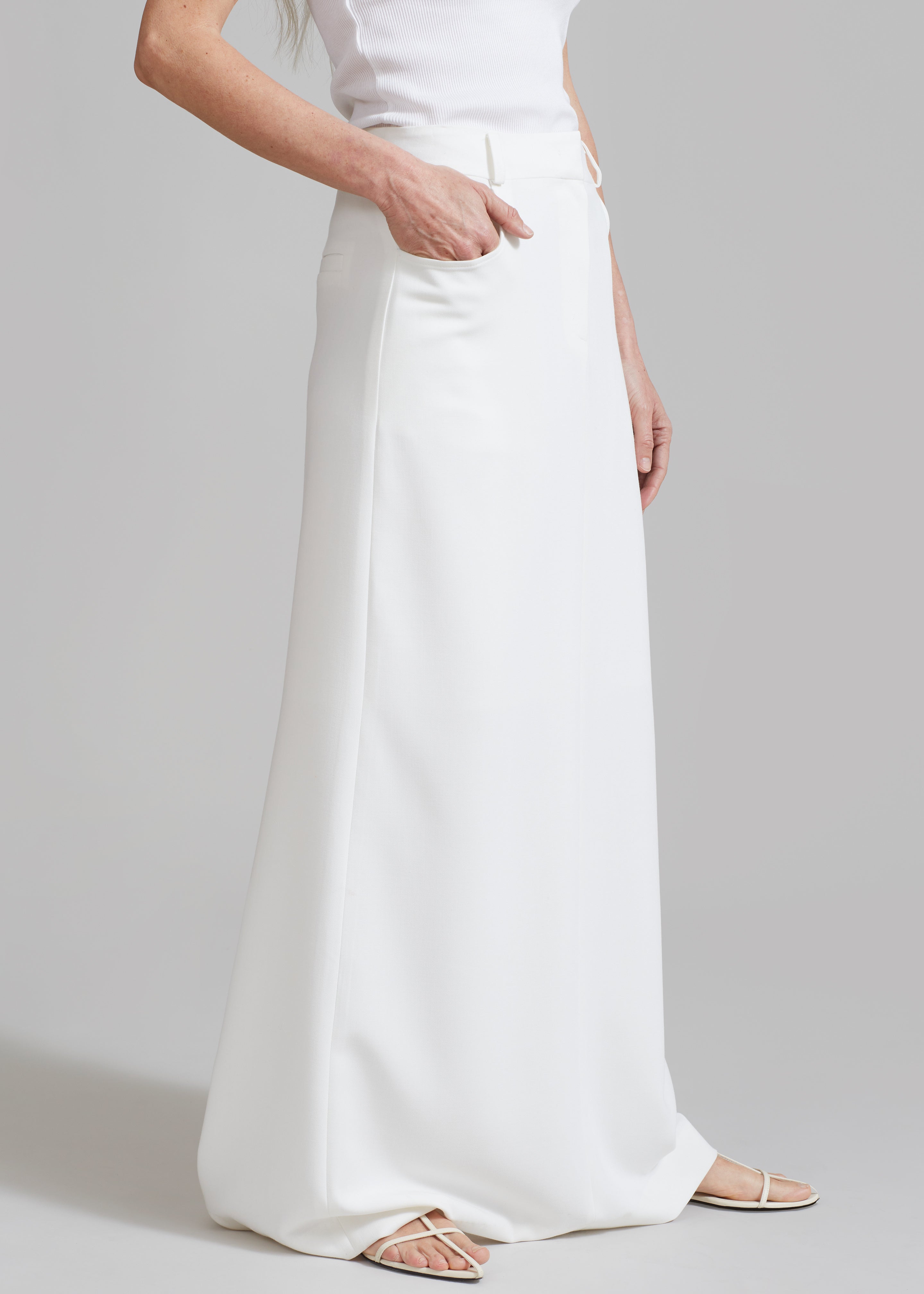 Malvo Long Pencil Skirt - White - 2