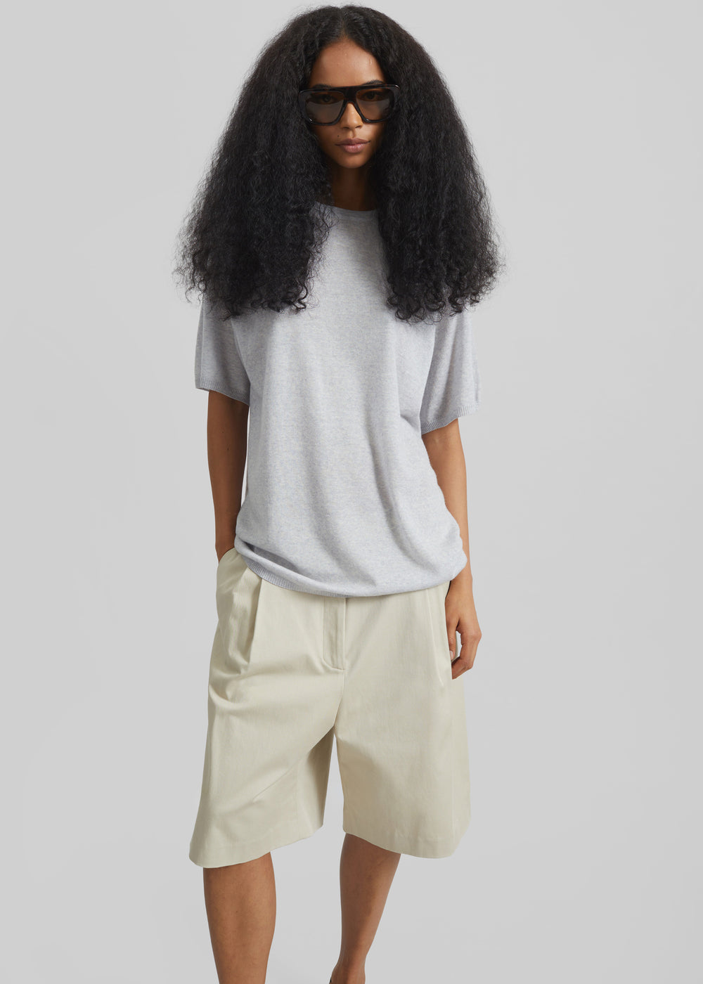 Marfa Cotton Pleated Bermuda - Light Beige